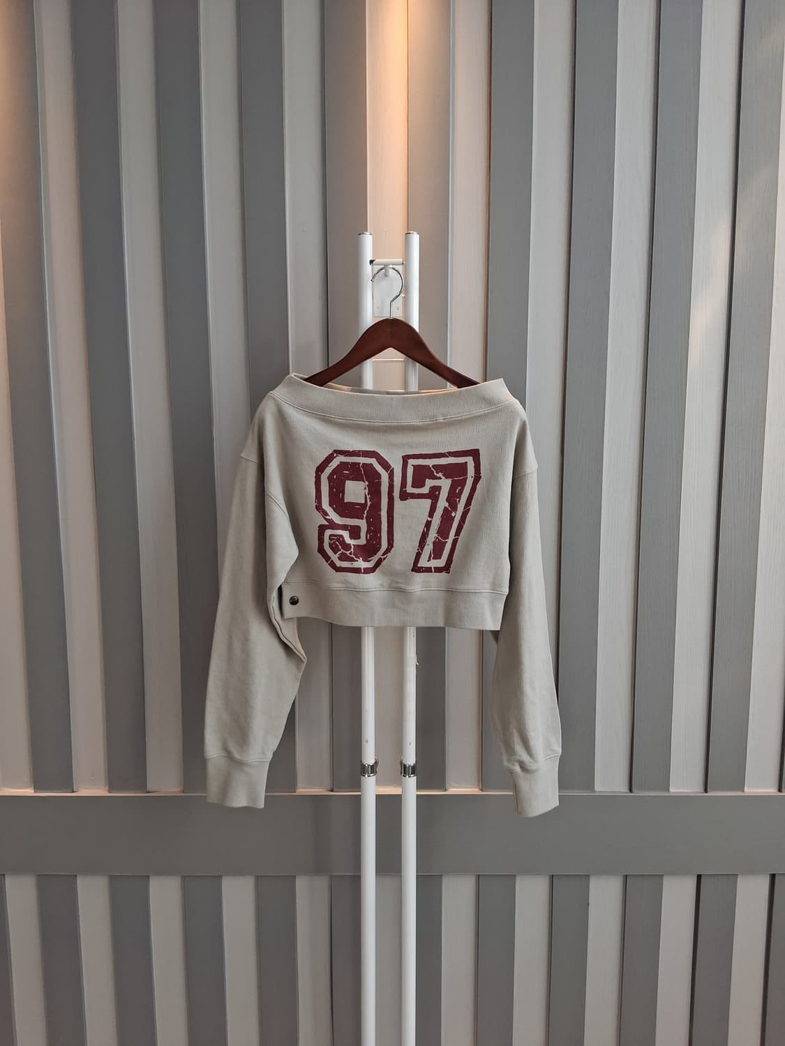 스컬프터 크롭 오프숄더 상품이미지4