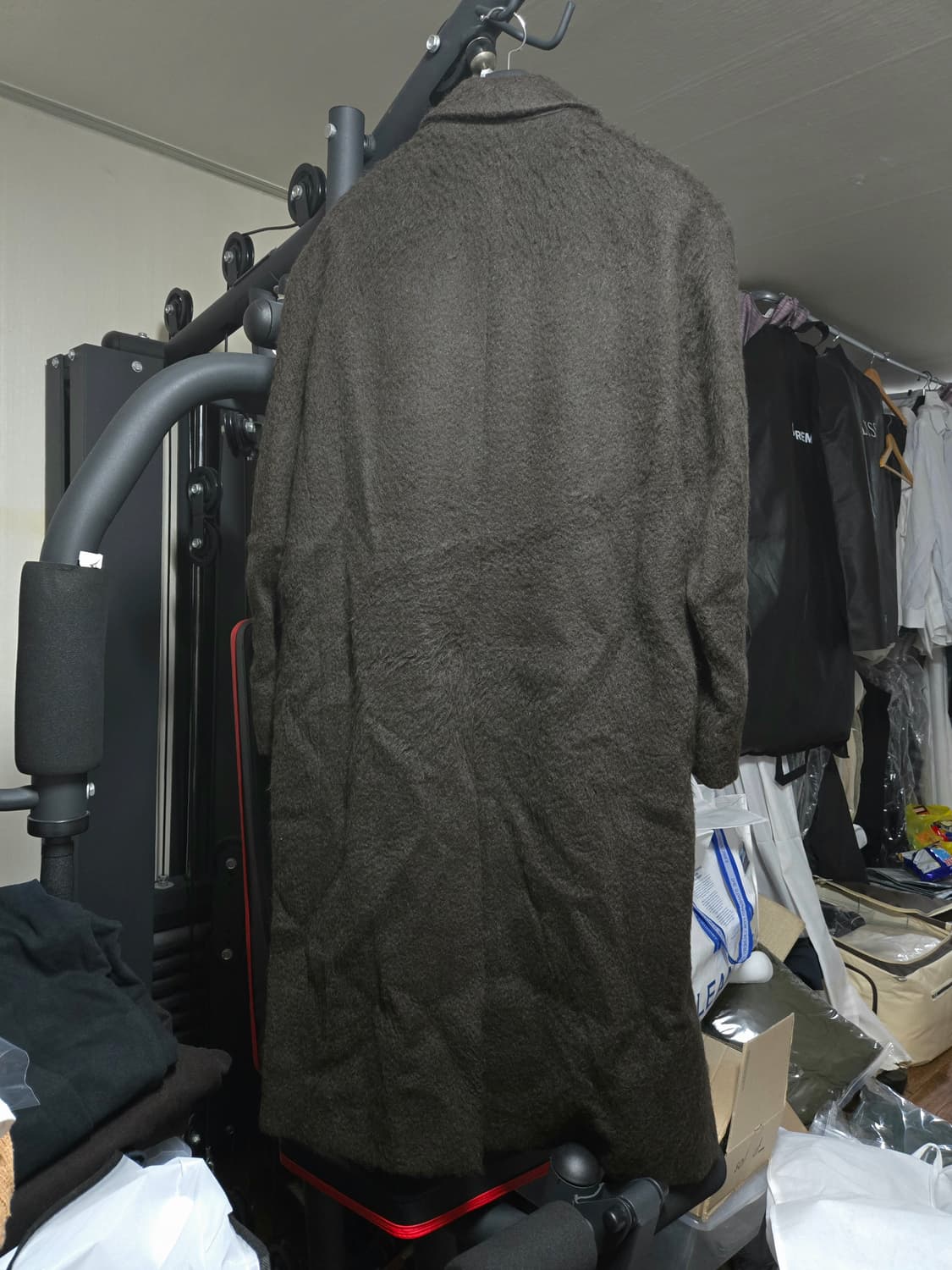 인사일런스 L 헤어리 알파카 오버사이즈 코트 DARK BROWN 브라운 상품이미지8