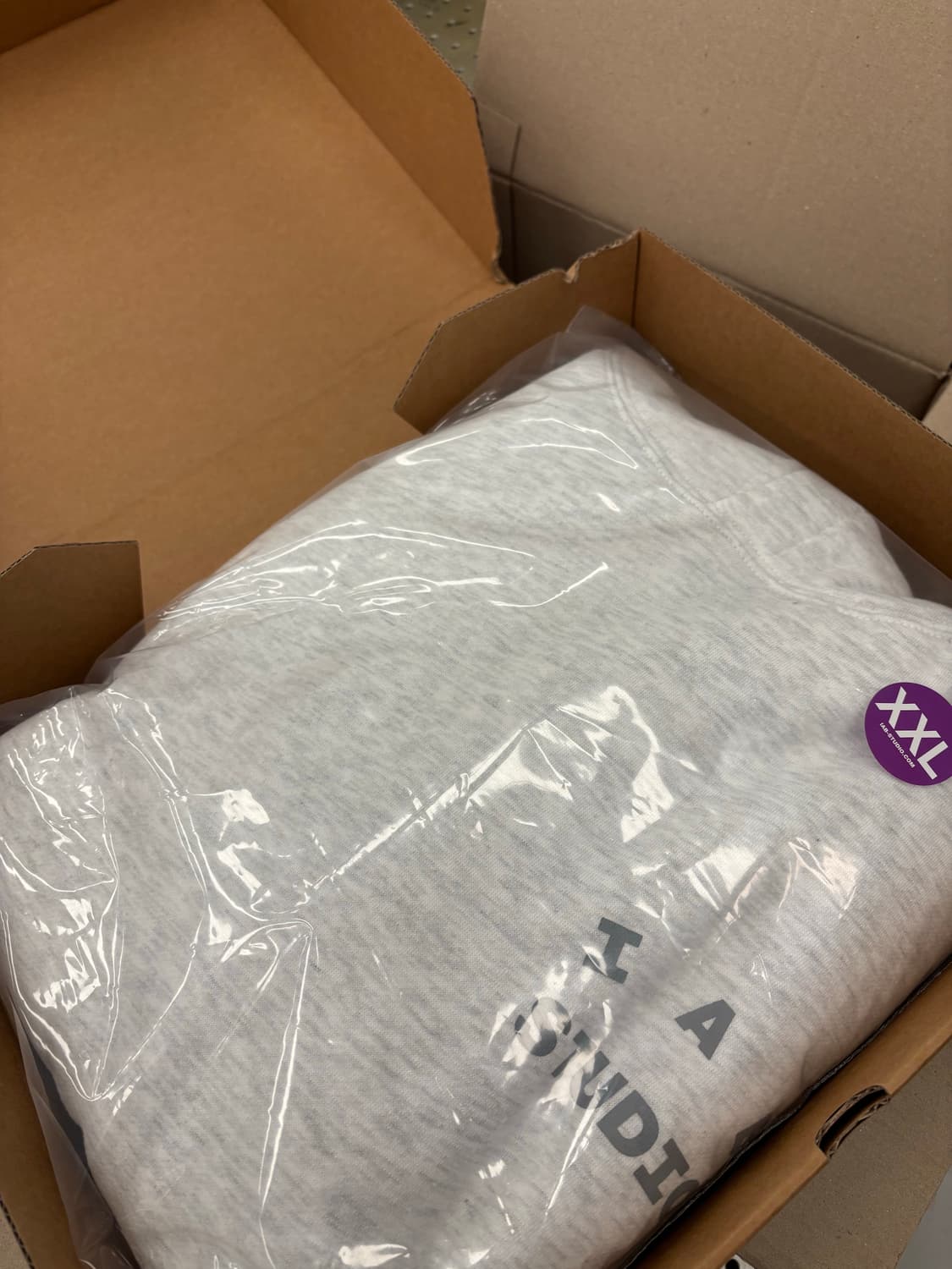 새상품 IAB STUDIO 24 LIGHT GRAY HOODIE GRAY 상품이미지4