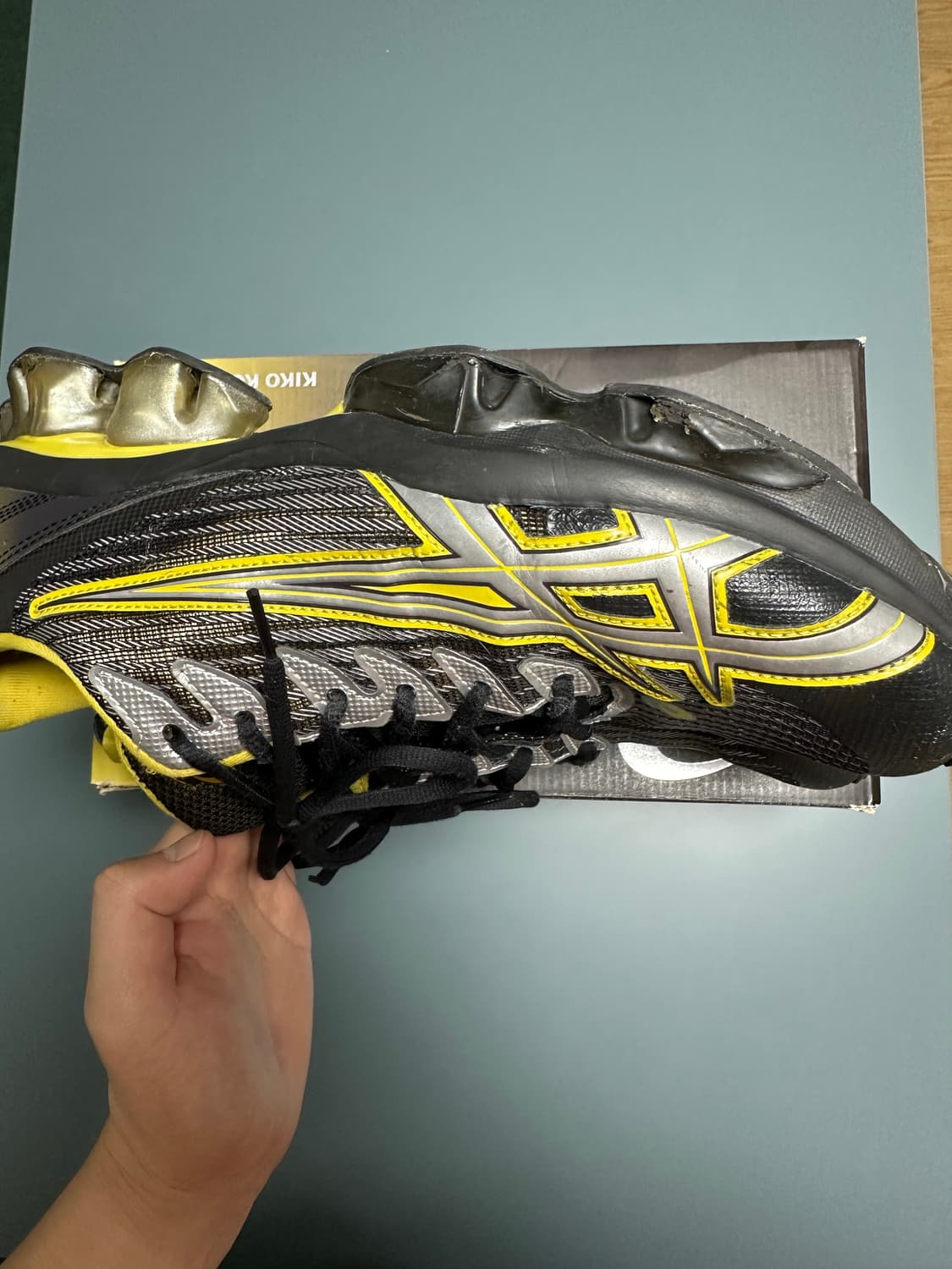 아식스 키코 젤퀀텀 레비트렉 285사이즈 상품이미지3