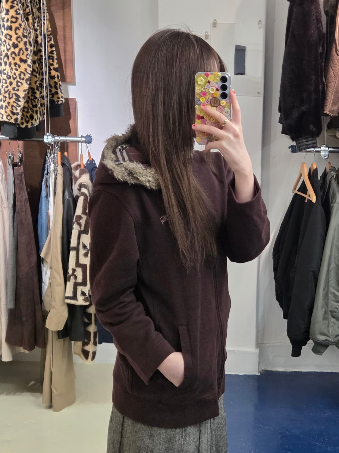 Burberry 버버리 블랙라벨 Y2K 털 후드 자켓 상품이미지3