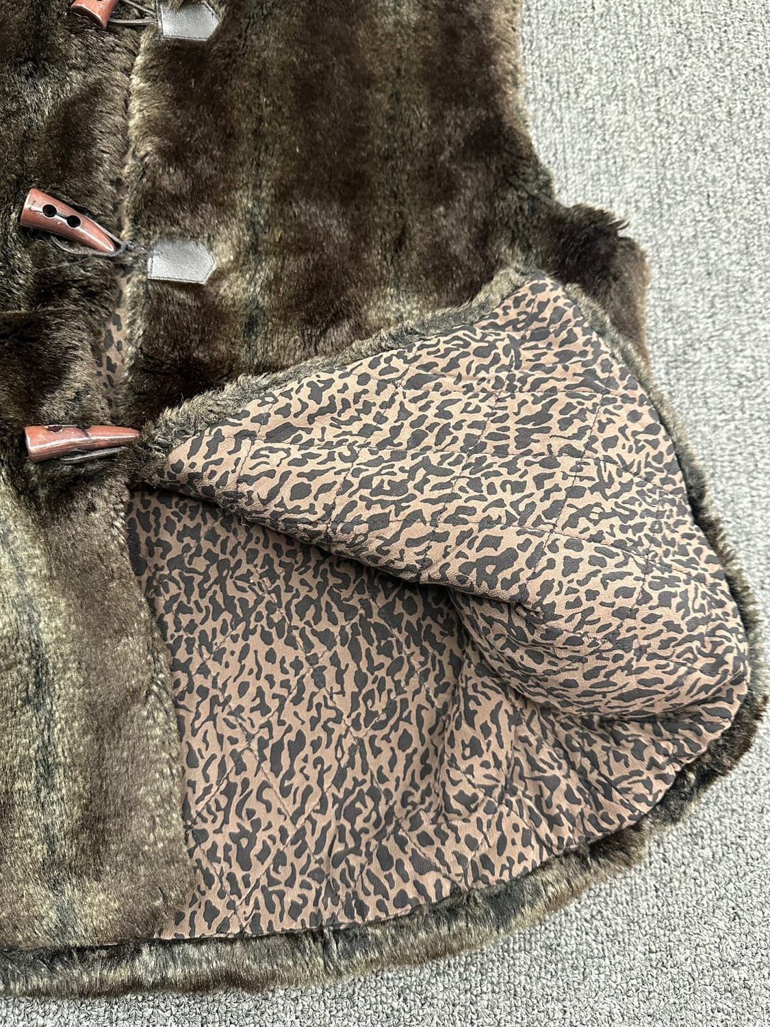 OS)Japanese vintage 여성 레오파드 퍼 베스트 상품이미지3