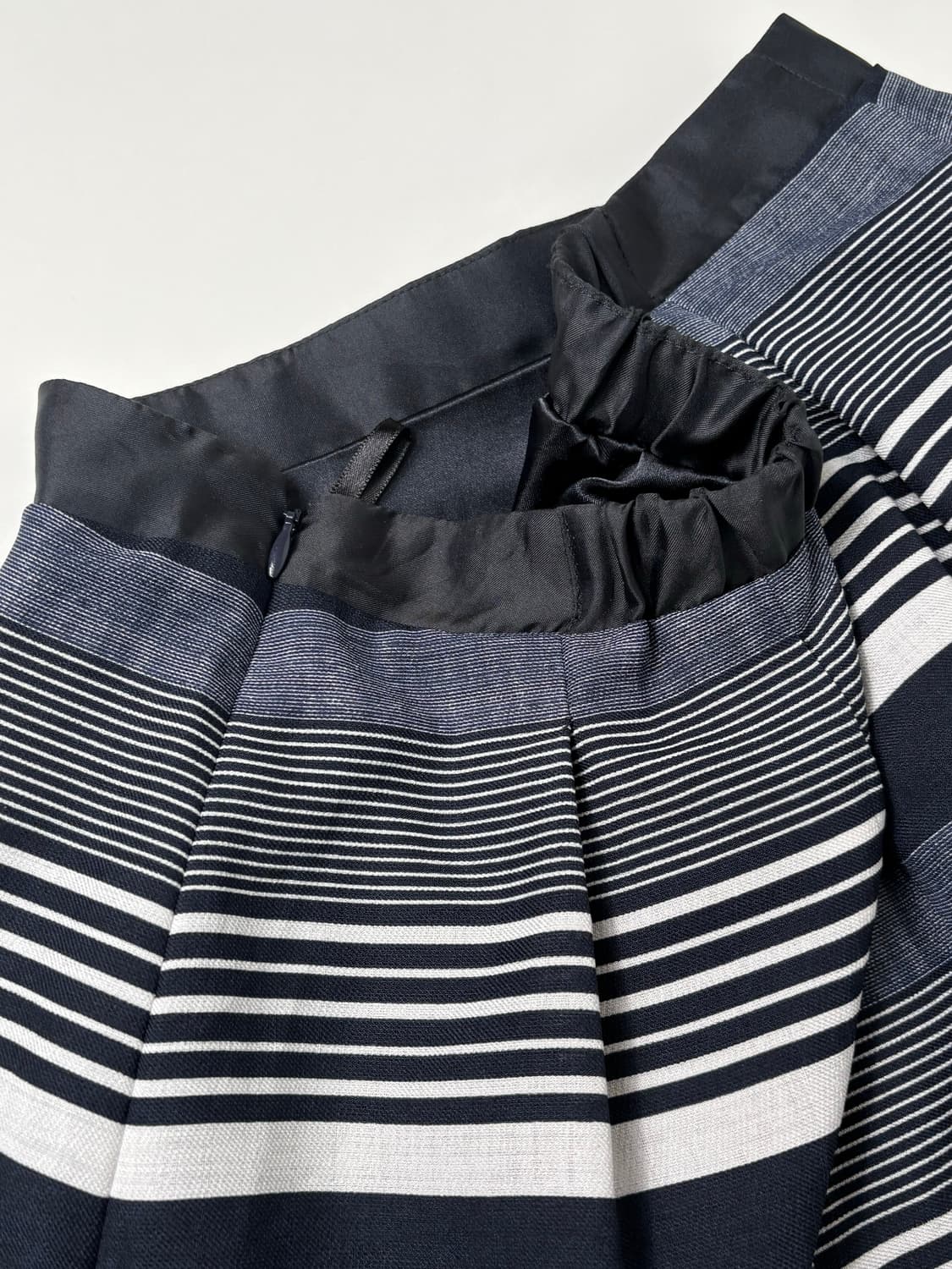 Blue Stripe Midi Skirt 상품이미지9