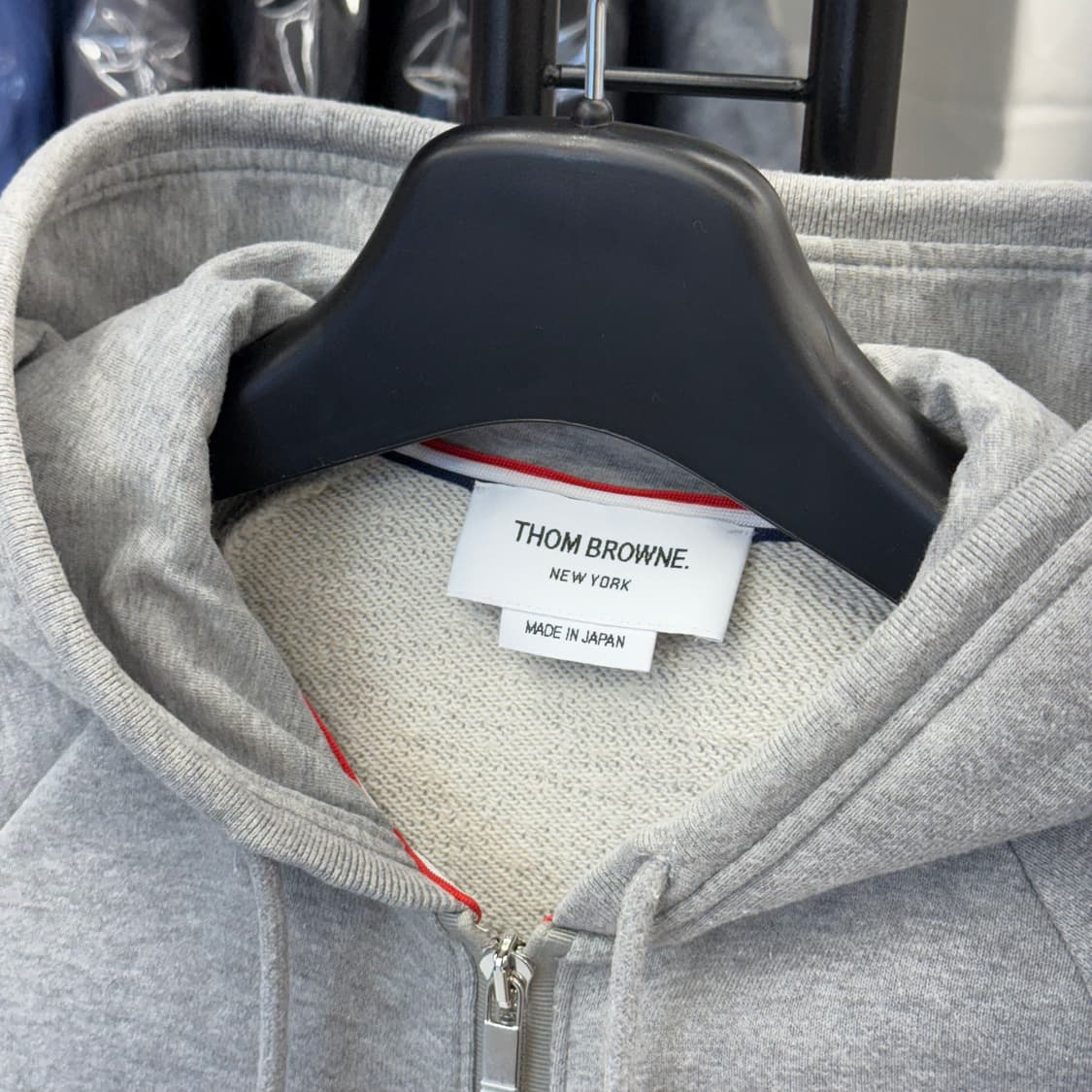 [2] 톰브라운 사선완장 후드집업 상품이미지5