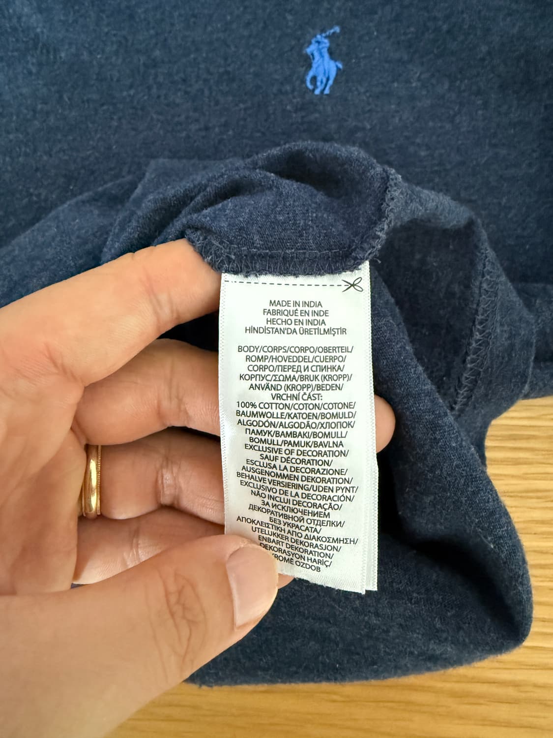 폴로 랄프로렌(Polo Ralph Lauren) 브이넥 반팔 티셔츠 상품이미지5