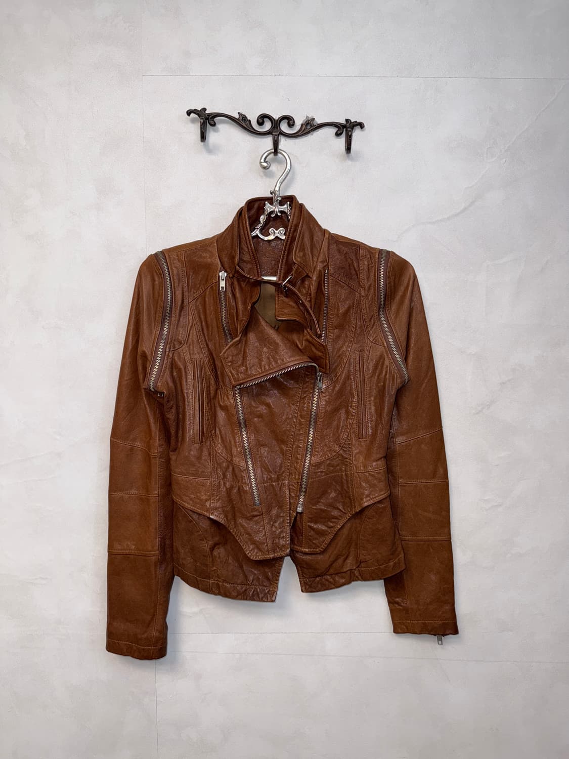 Brown lamb skin two ways buckle jacket  상품이미지4