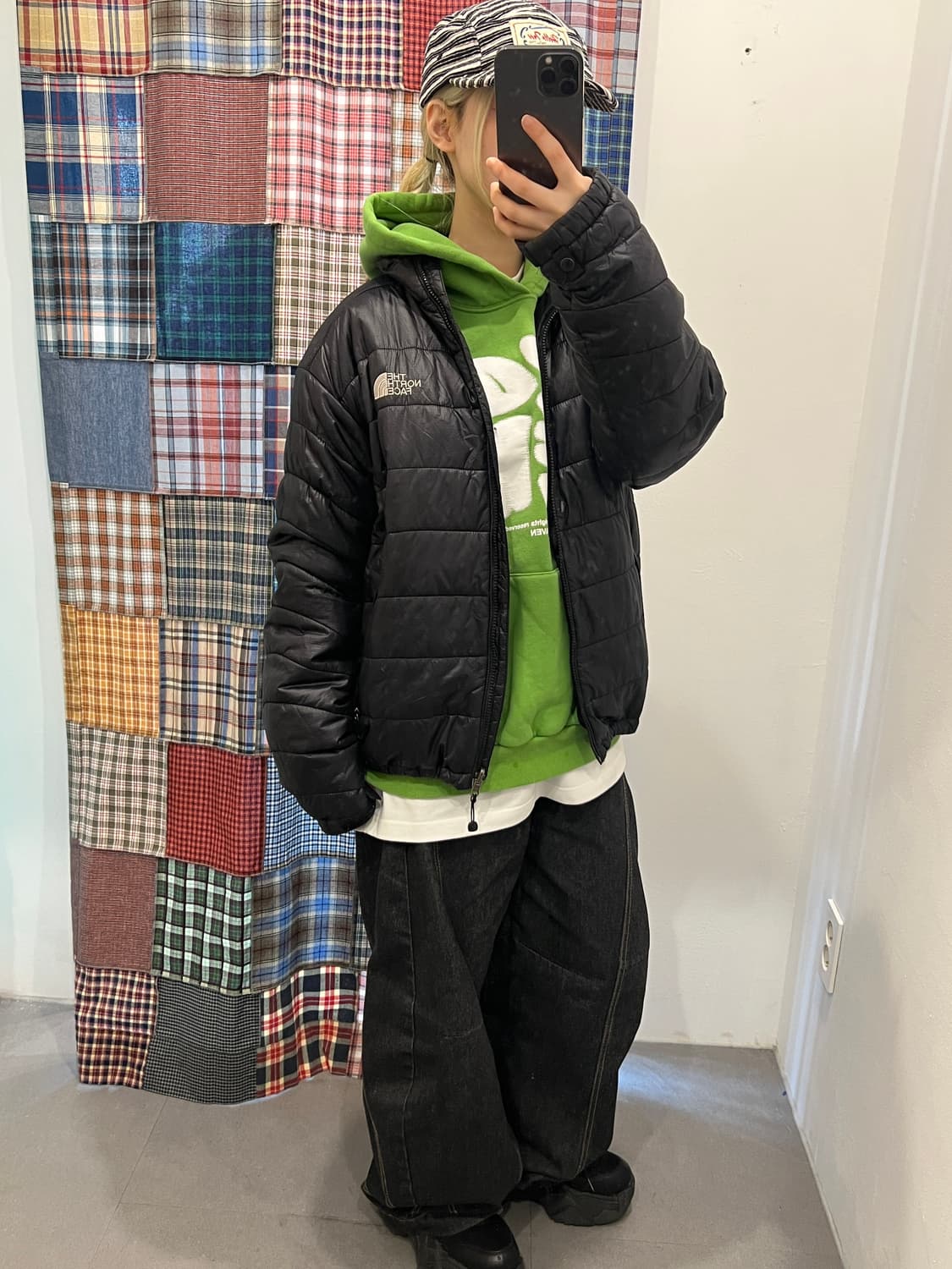 노스페이스 블랙 퀄팅 패딩 상품이미지6