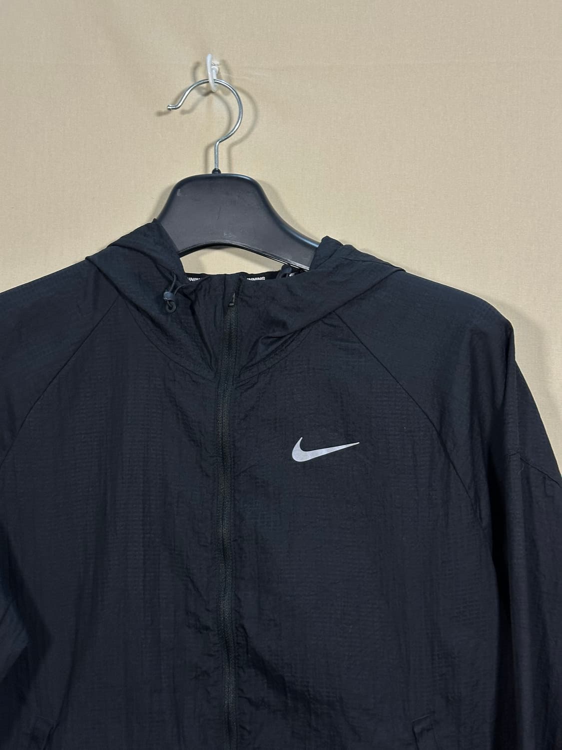 나이키 러닝 경량 바람막이 처분.!   상품이미지3