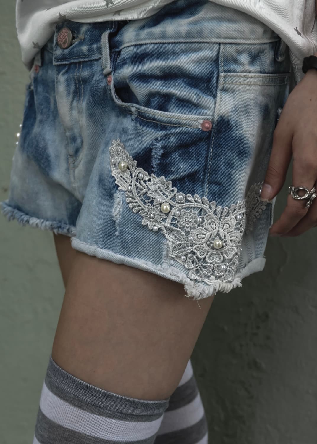 Light Blue Washed Denim Shorts 상품이미지1