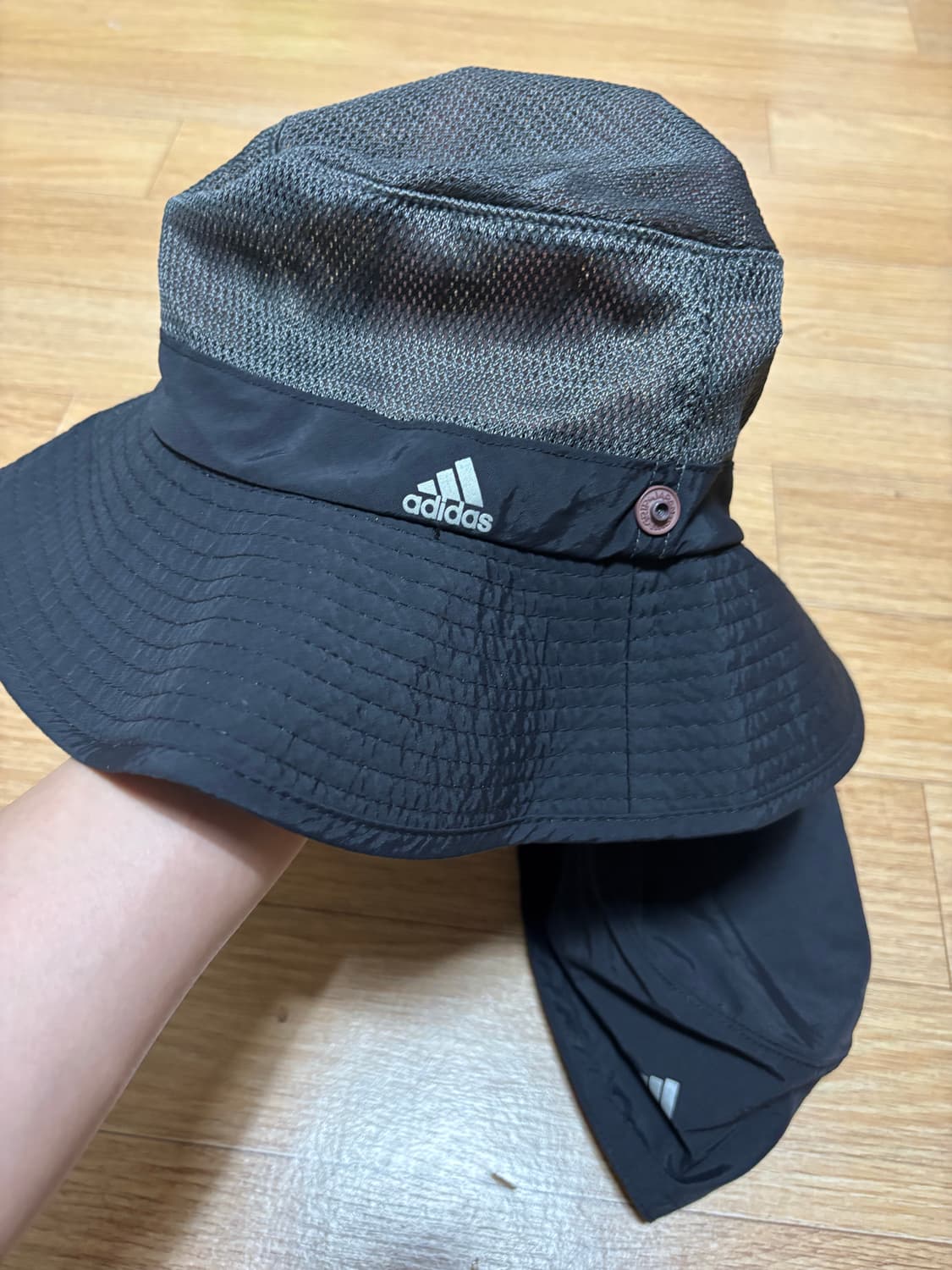 아디다스 블랙 버킷햇 모자 상품이미지4