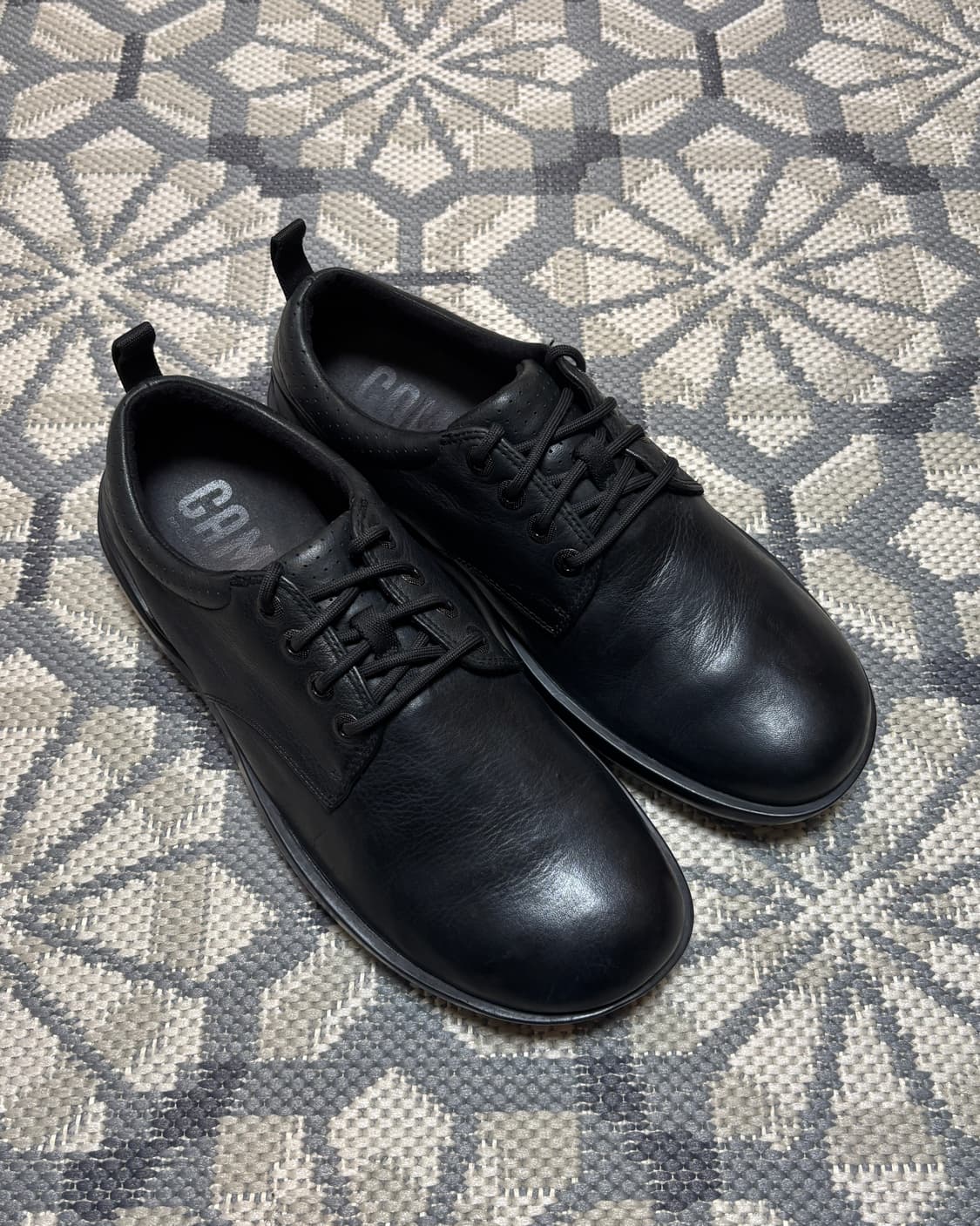 (43) 캠퍼 밸런스 블랙 상품이미지1