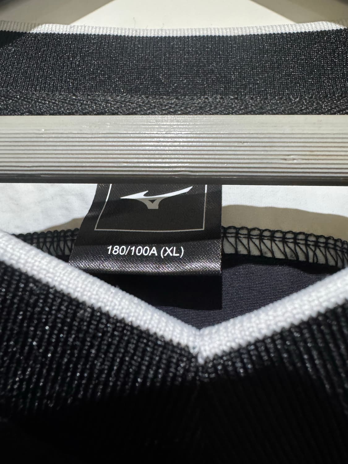 미즈노 루즈핏 풋볼 사커 저지 롱슬리브 XL 상품이미지4