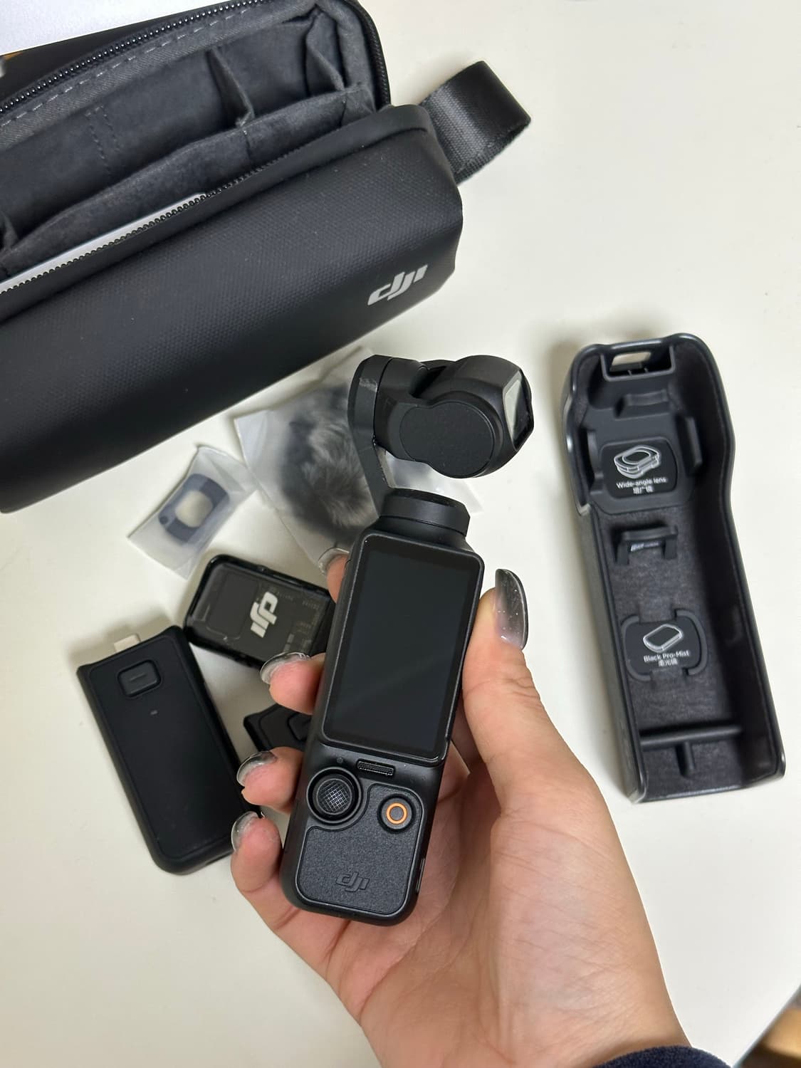 (99% 새제품) Dji osmo 오즈모 포켓3 크리에이터 콤보 상품이미지1