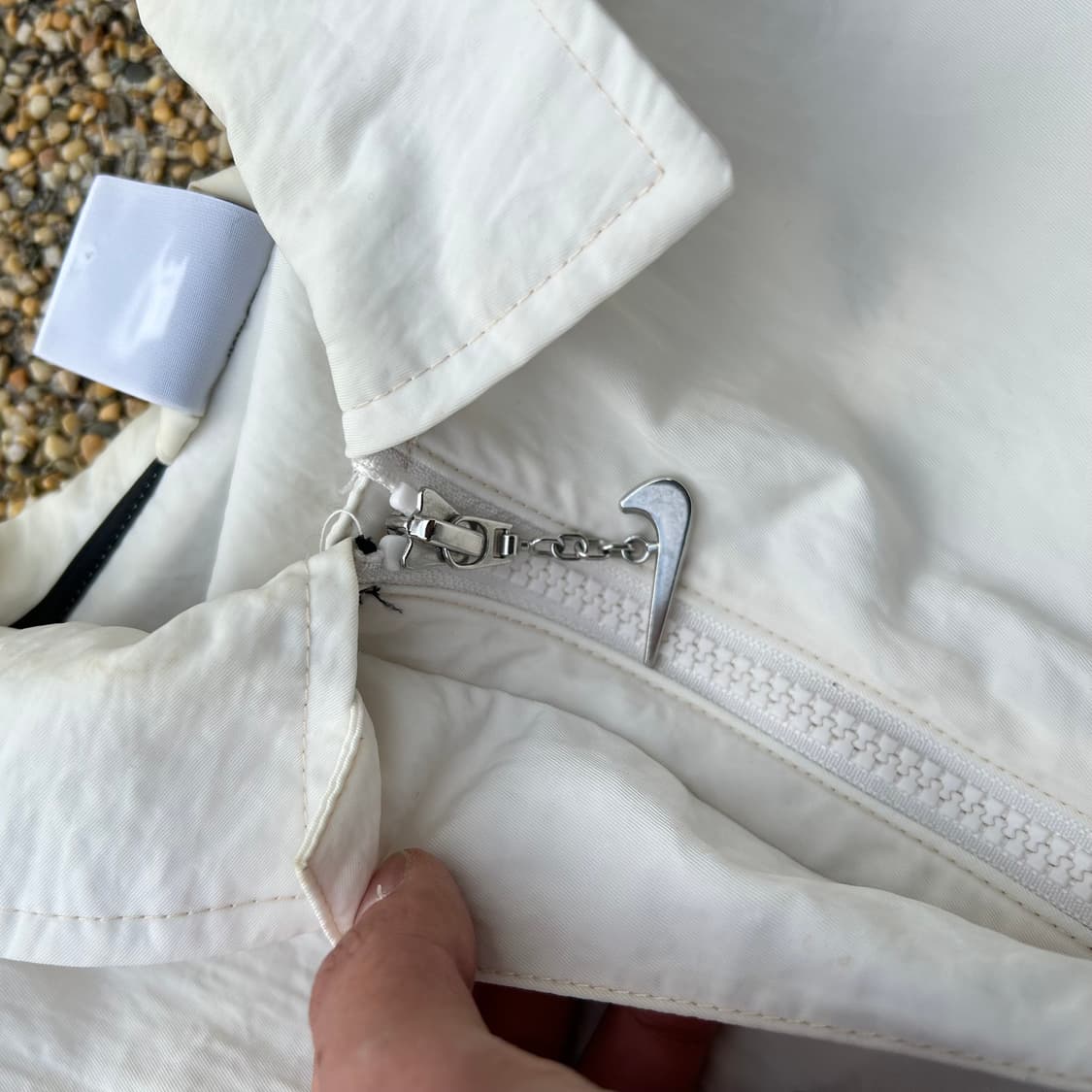 나이키(NIKE) 빅스우시 화이트 우븐 트랙탑 바람막이 상품이미지5