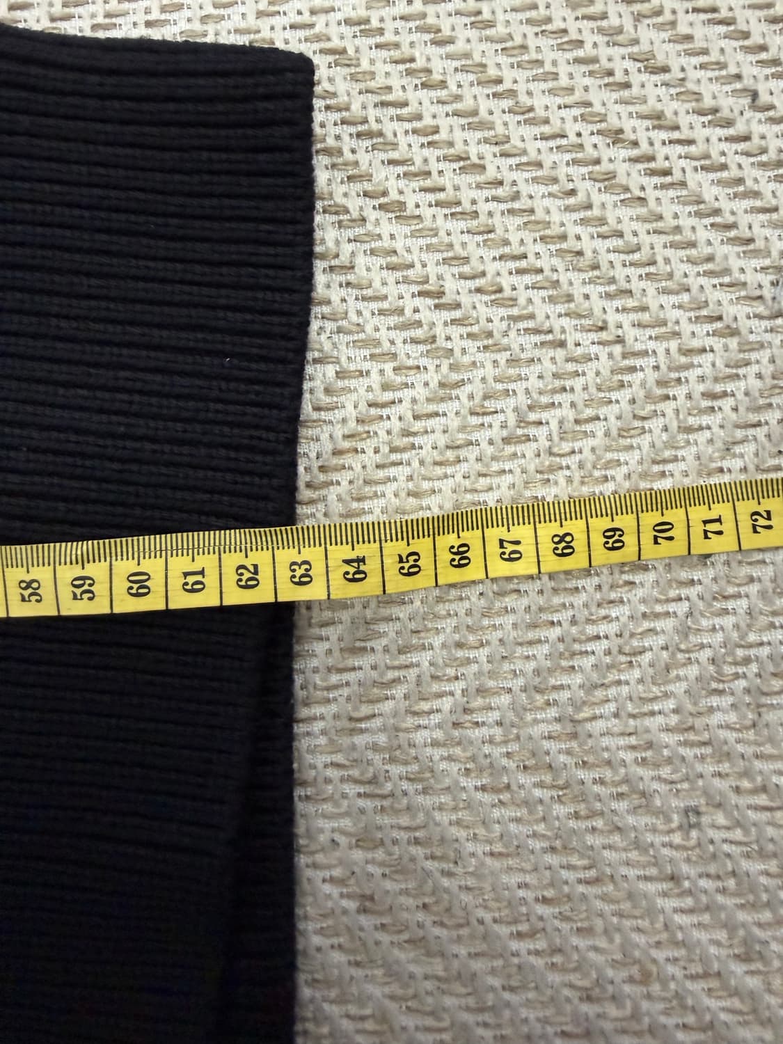 정품) COS 코스 여성 오버핏 블랙 니트 반집업 니트 L 상품이미지10