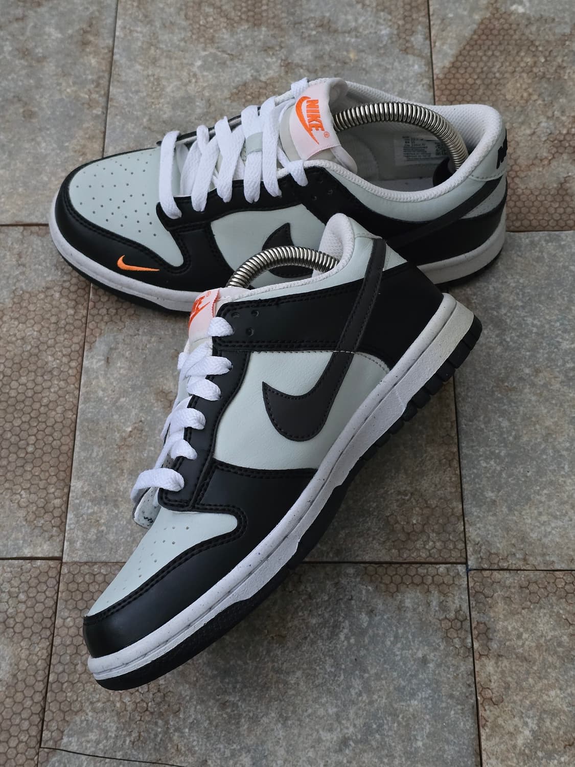 (235)나이키 덩크 로우 블랙 라이트 실버  상품이미지5