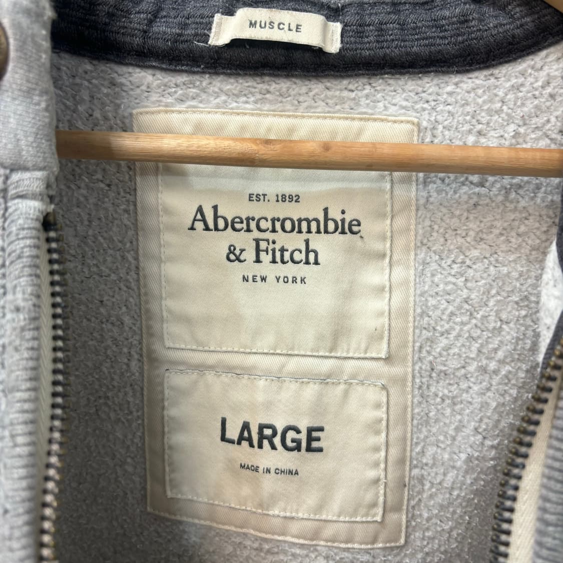 아베크롬비 y2k 빈티지 그레이 데미지 디테일 후드집업 L 상품이미지6