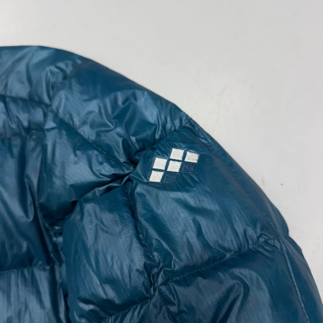 몽벨 고프코어 슈페리어 800 구스다운 경량패딩 자켓 상품이미지4