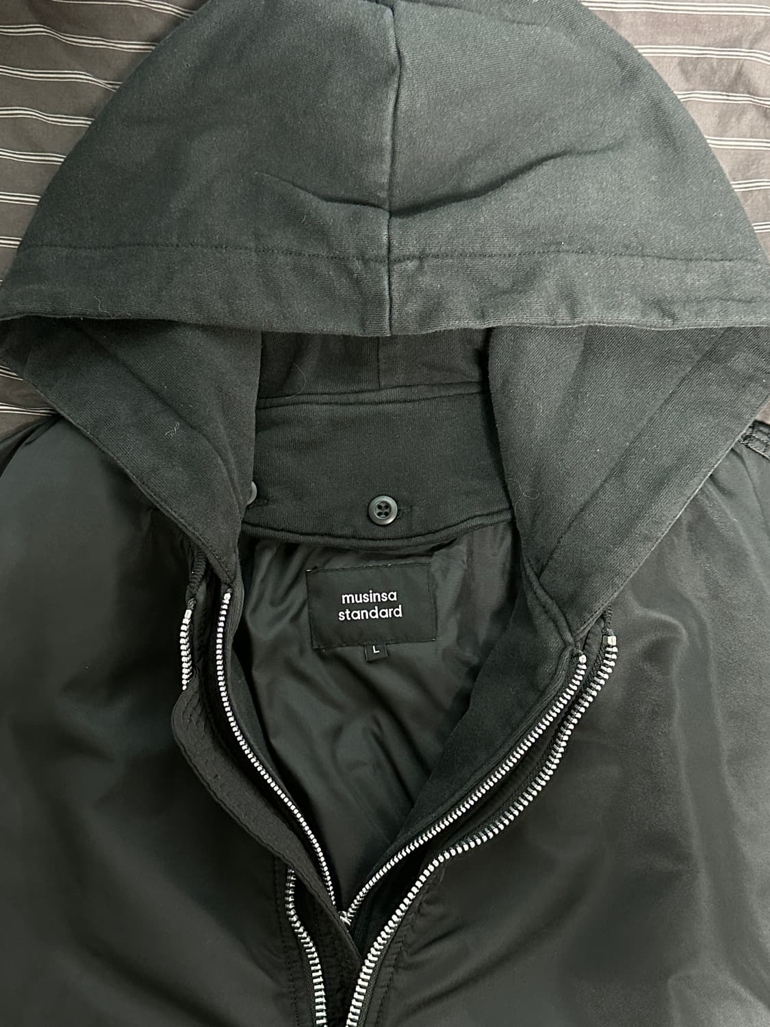 (L) 무탠다드 오버사이즈 디태처블 후드 MA-1 보머 재킷 [블랙] 상품이미지3