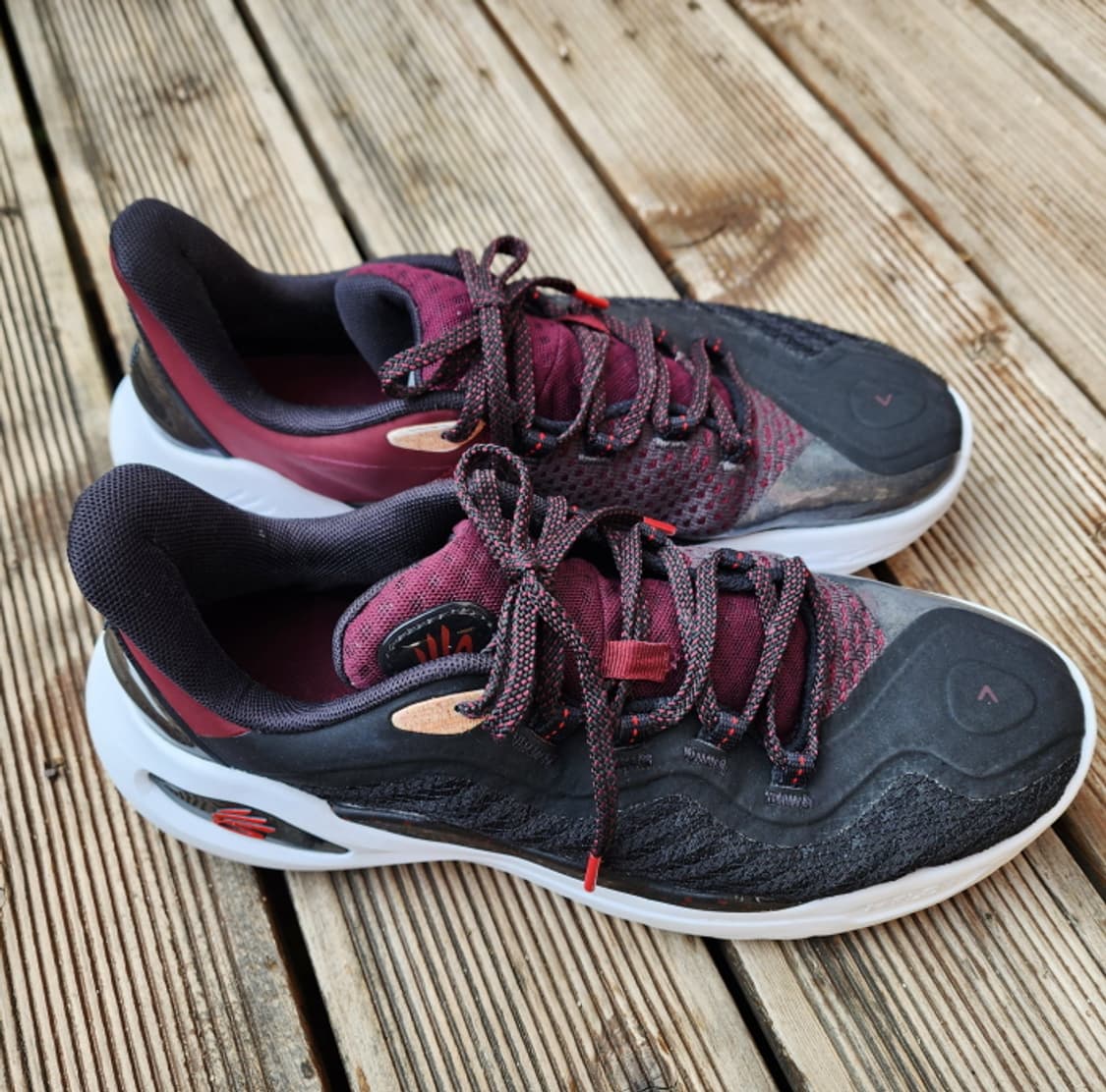 언더아머 curry Art3026616-001 러닝화(270) 상품이미지1