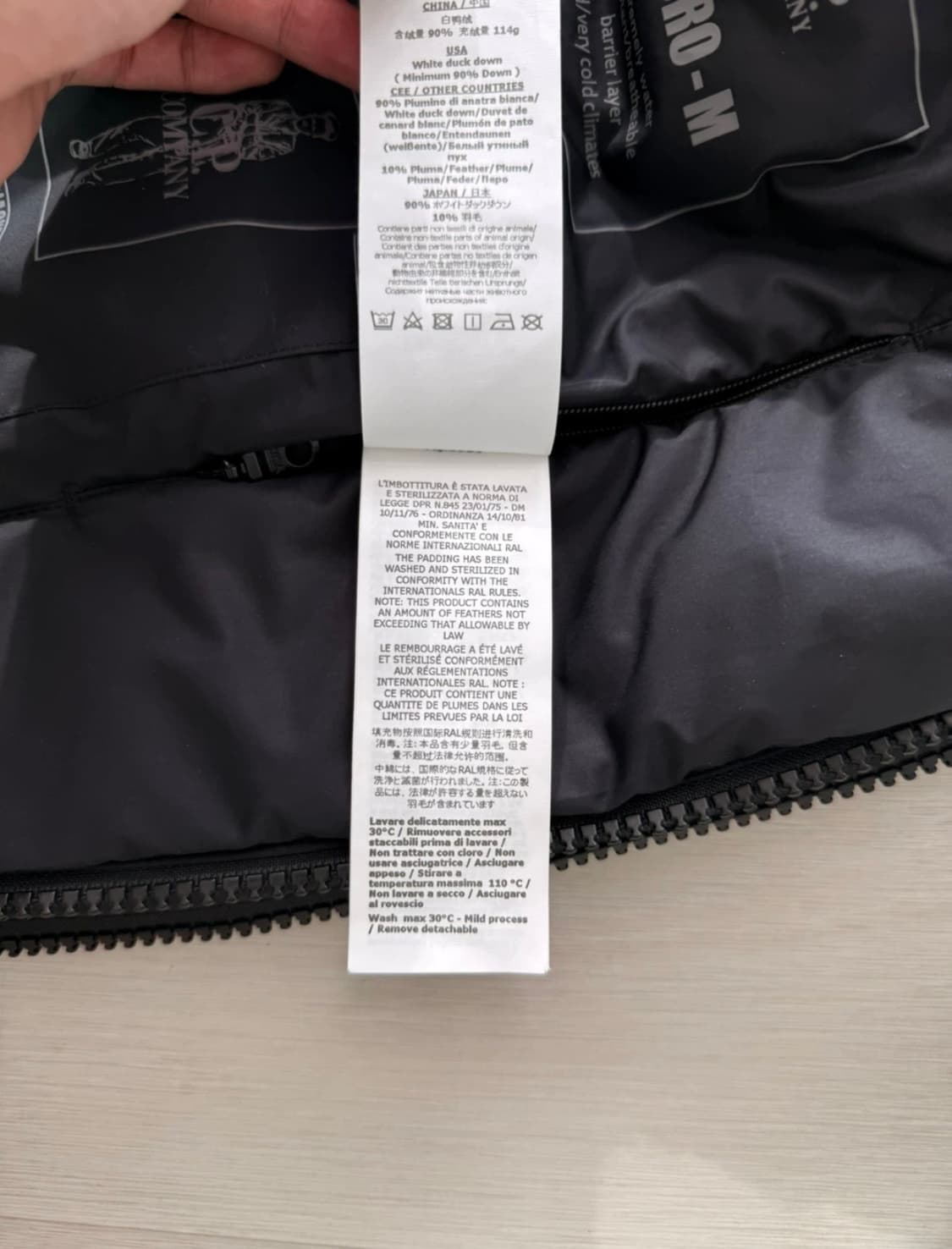 ₩유일매물₩ cp컴퍼니 마이크로 렌즈 패딩 m 상품이미지5