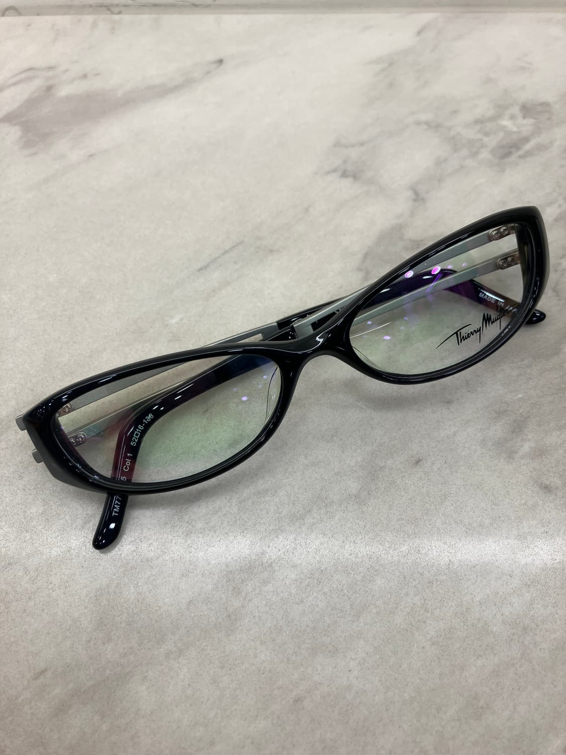 티에리 뮈글러 Thierry Mugler 블랙 실버렉 오벌 뿔테 안경 상품이미지1