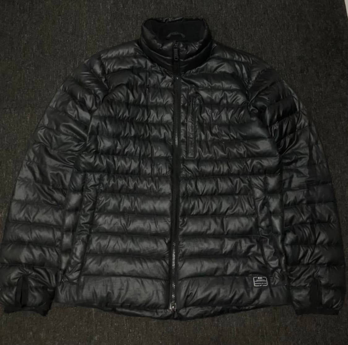 나이키 핑거홀 경량패딩 상품이미지2