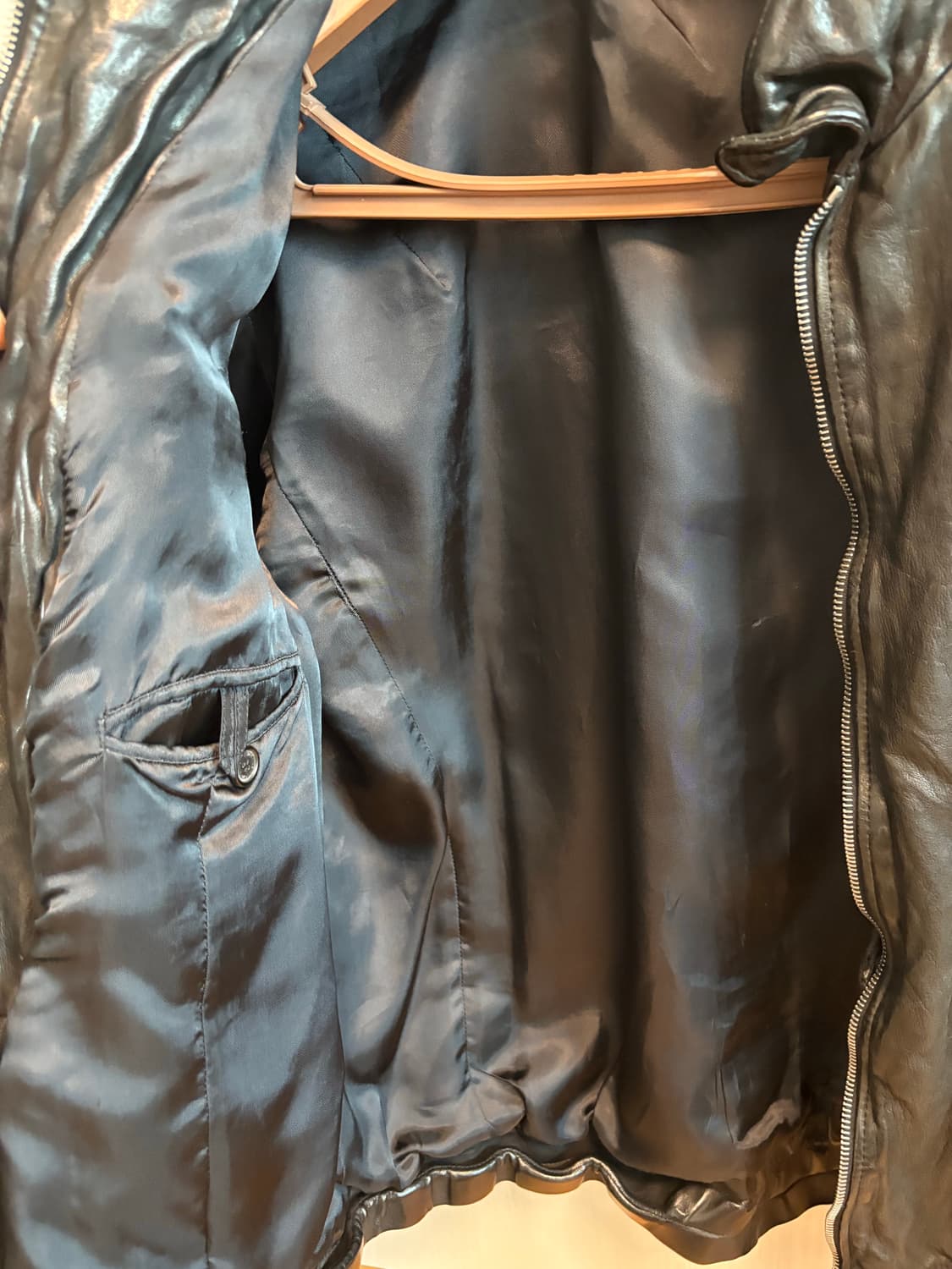 닐바렛 물소가죽  블랙 가죽자켓(M) 상품이미지3