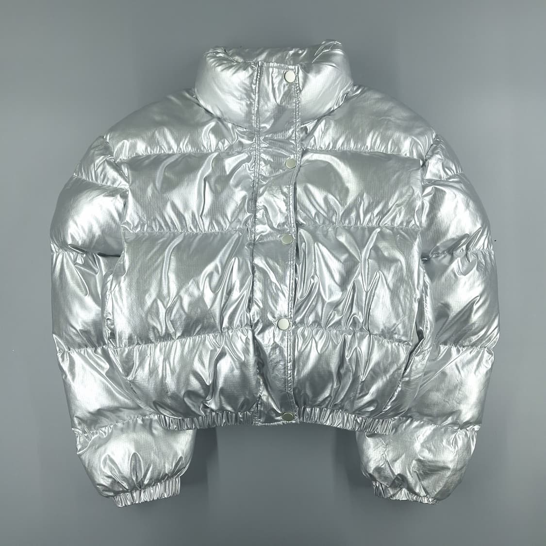 MATERIAL DEPT 실버 유광 메탈릭 히든지퍼 크롭 솜패딩 점퍼 상품이미지3