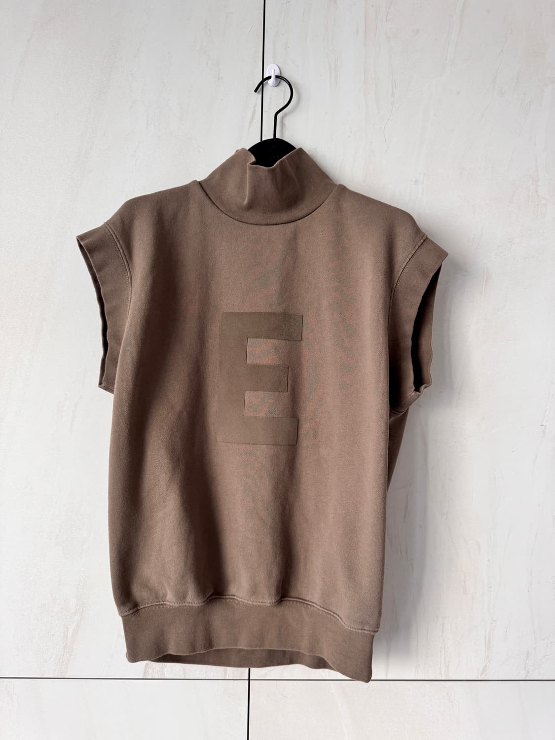 새상품 피어오브갓 ESSENTIALS터틀넥 민소매 티셔츠 XXS(44,5 상품이미지2