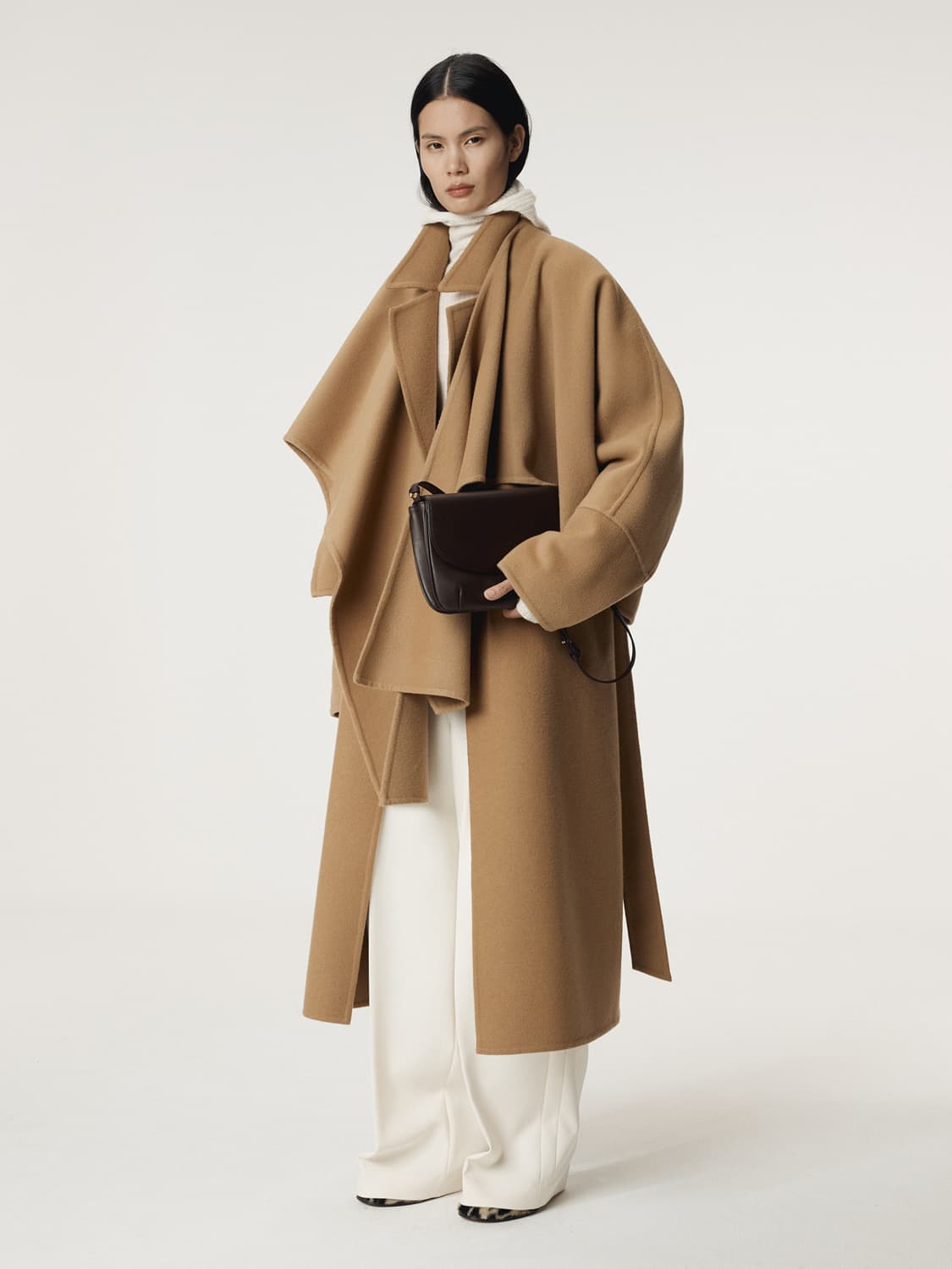 렉토 RECTO 클래식 벨티드 핸드메이드 코트 상품이미지8