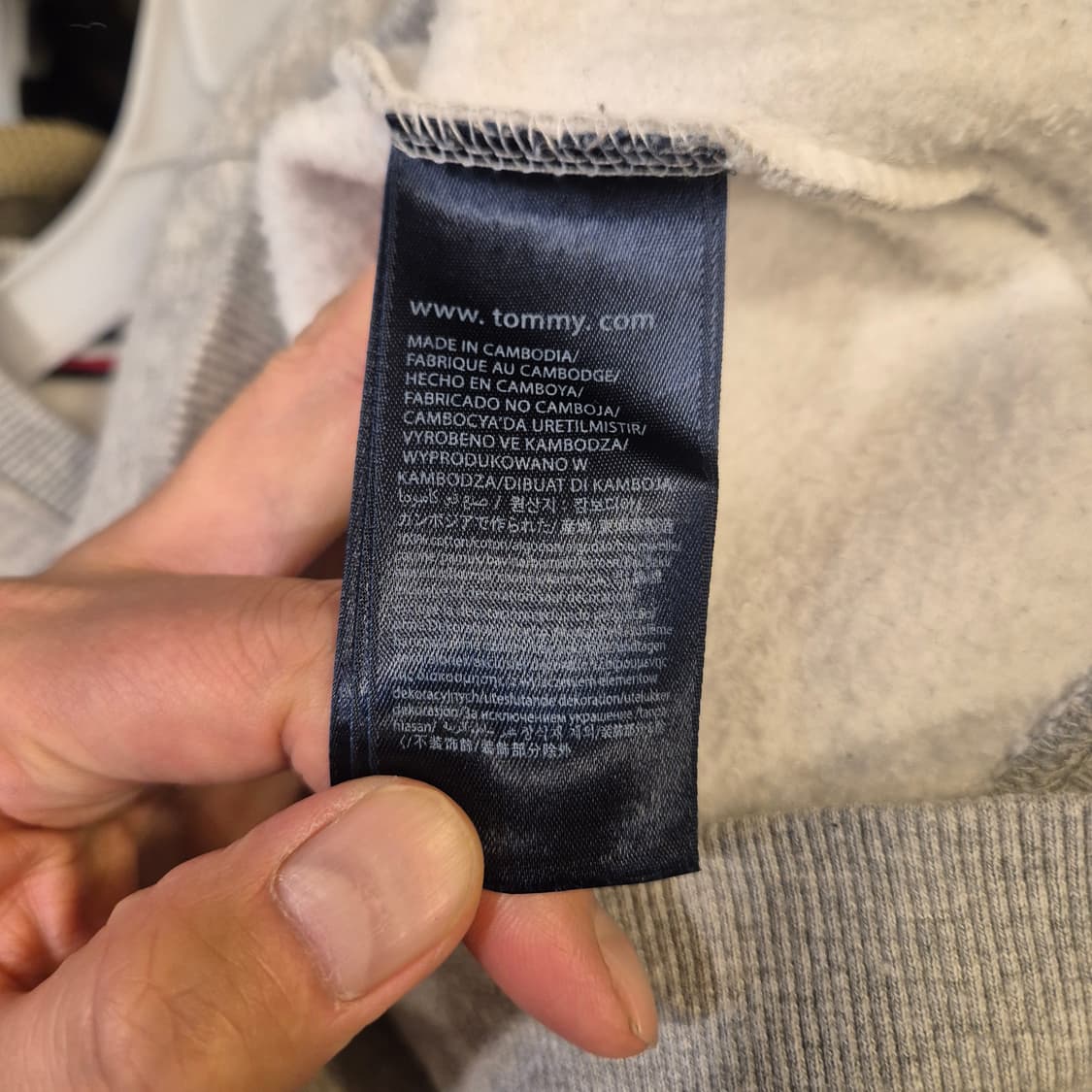 S 타미힐피거 그레이 맨투맨  상품이미지4