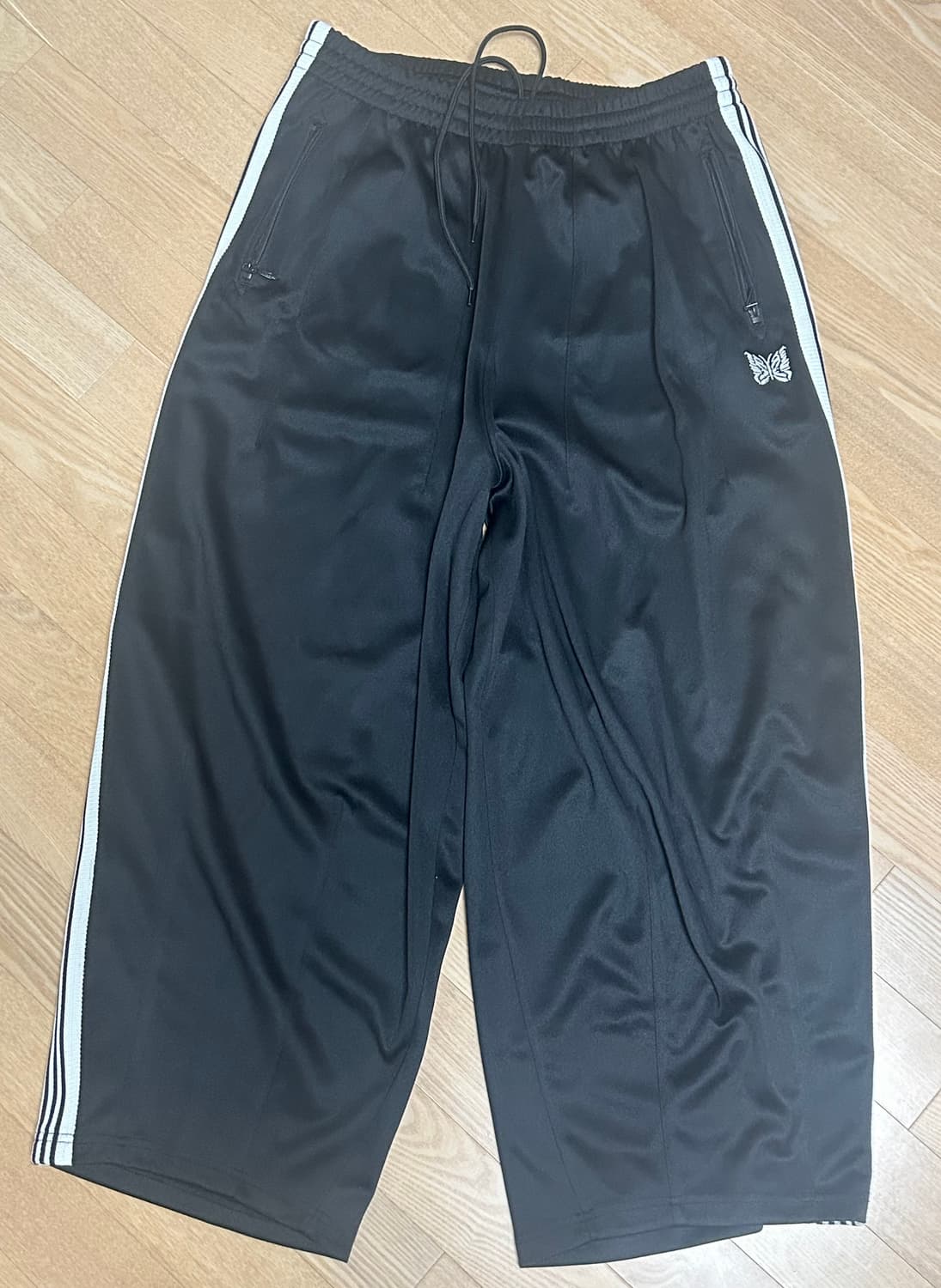 니들스 hd 트랙팬츠 상품이미지2