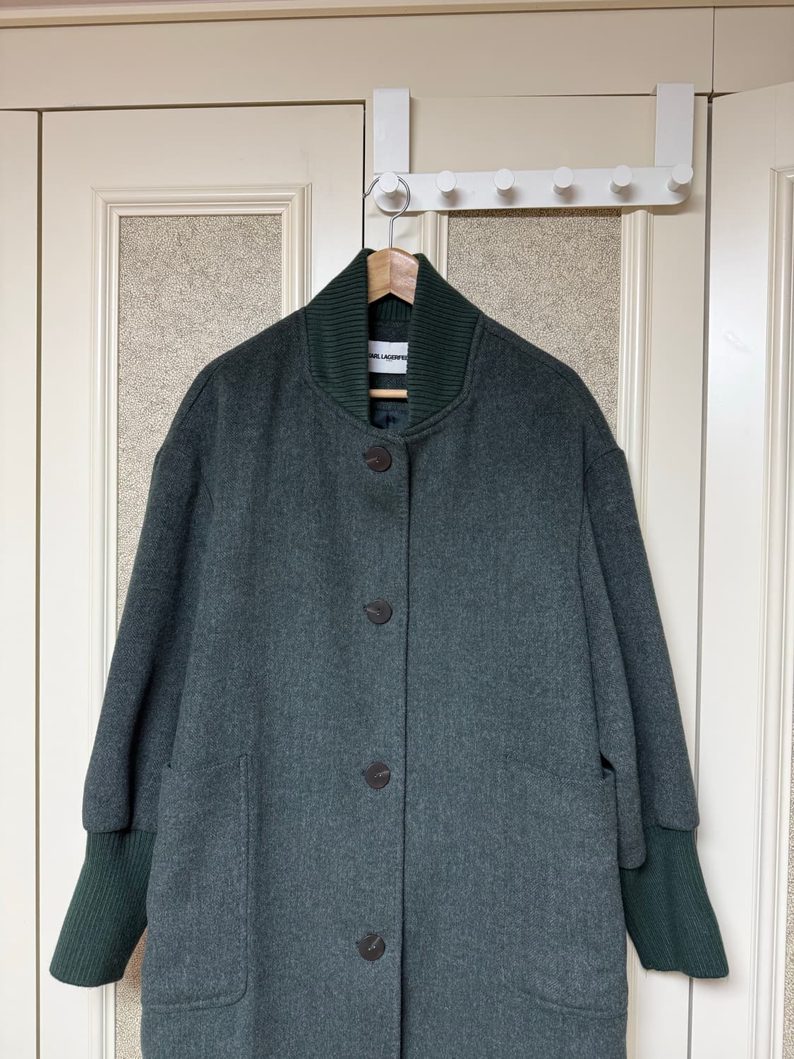 칼라거펠트 봄버 코트 상품이미지2