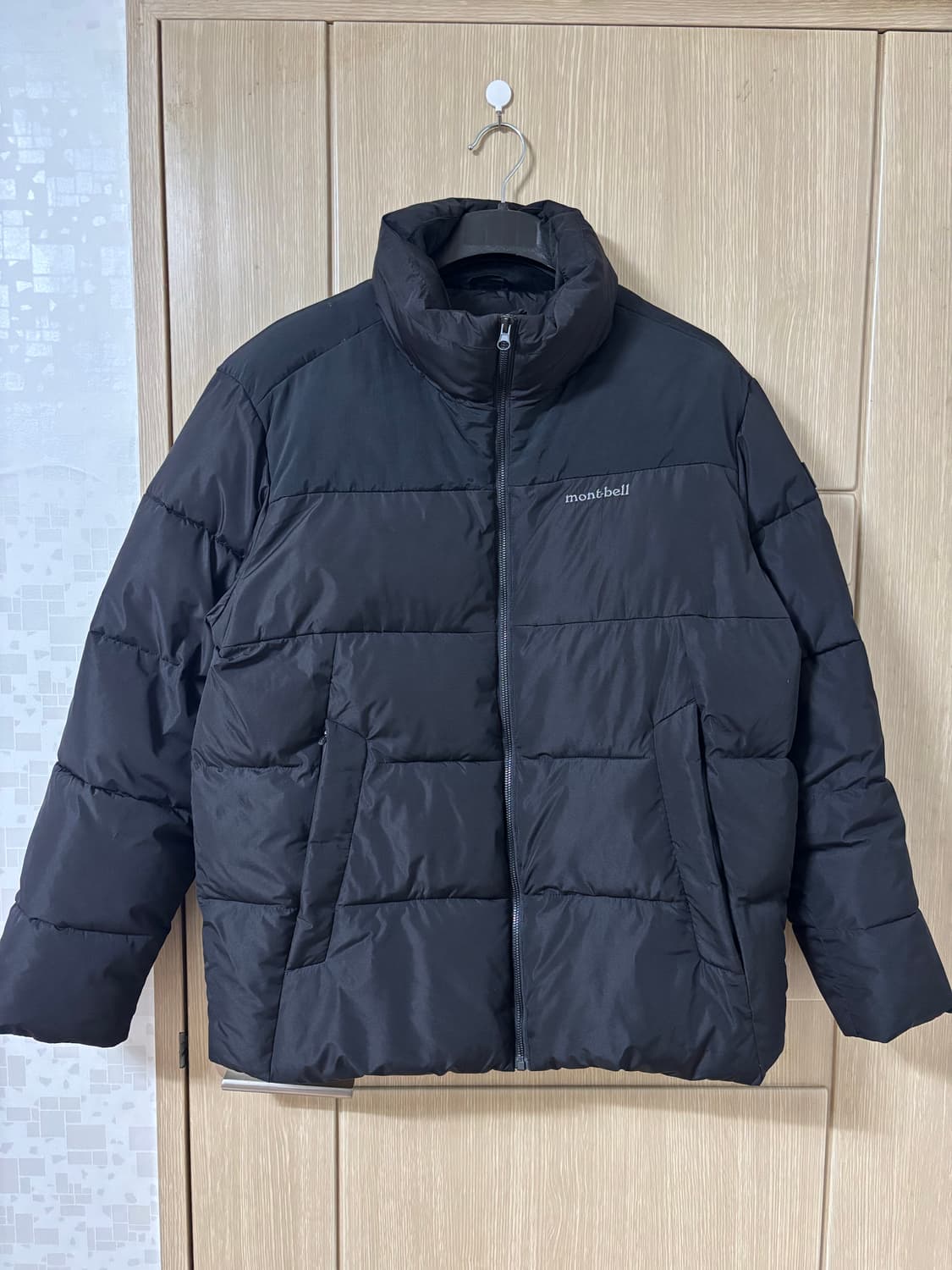 몽벨 숏 패딩 블랙 상품이미지1