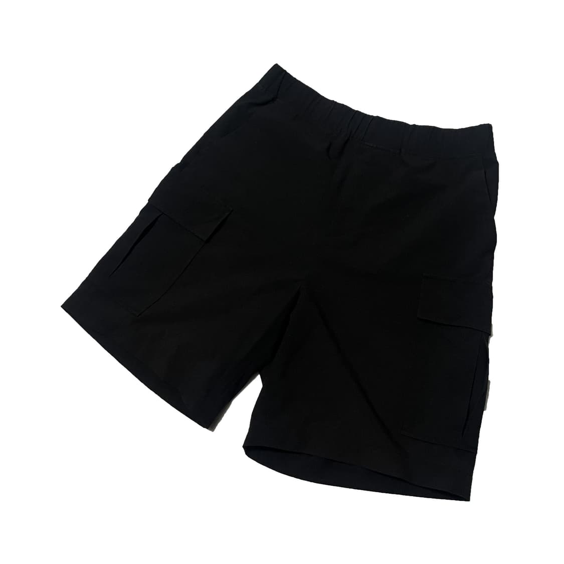 에잇세컨즈 블랙 카고 반바지 상품이미지1
