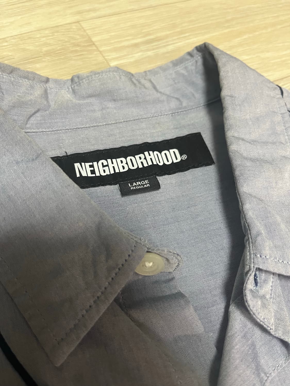 네이버후드 묵주 자수 셔츠 블루 상품이미지3