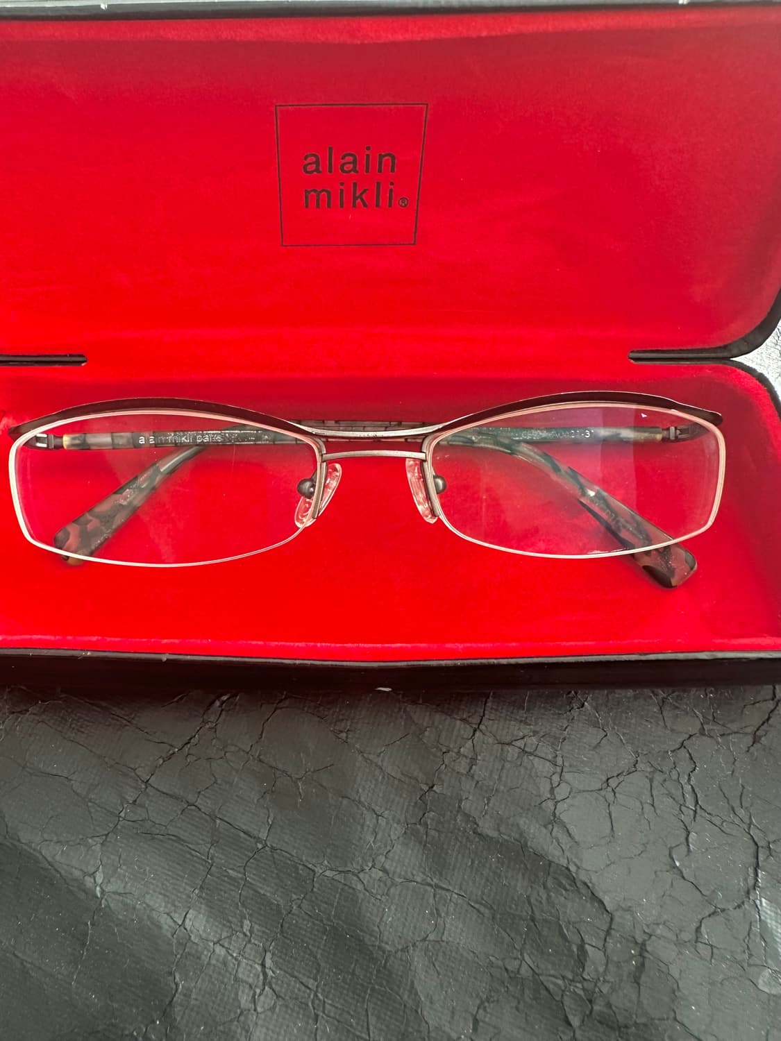 알랭 미끌리 긱시크 안경 상품이미지1