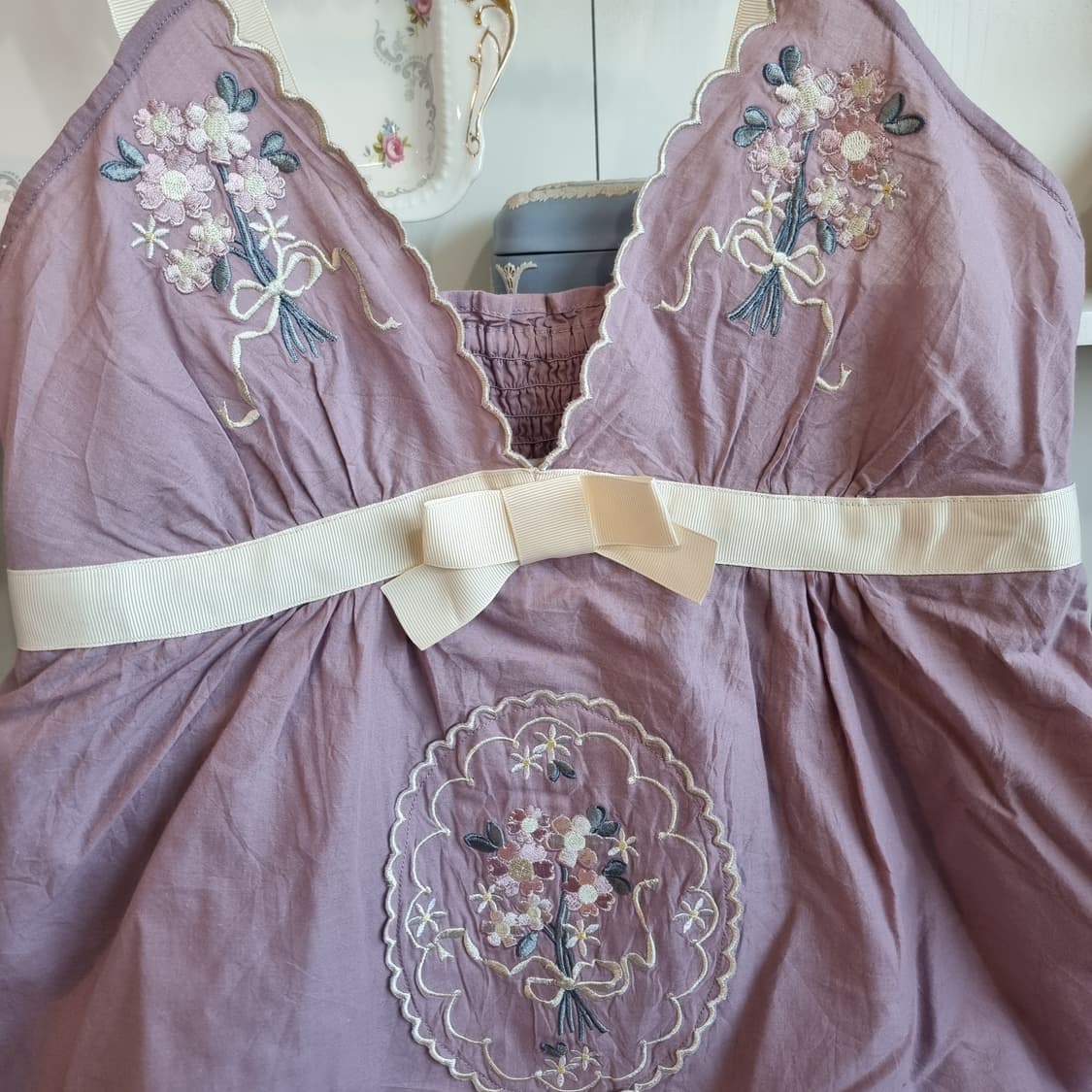 라일락 자수 리본 슬립 원피스 상품이미지2