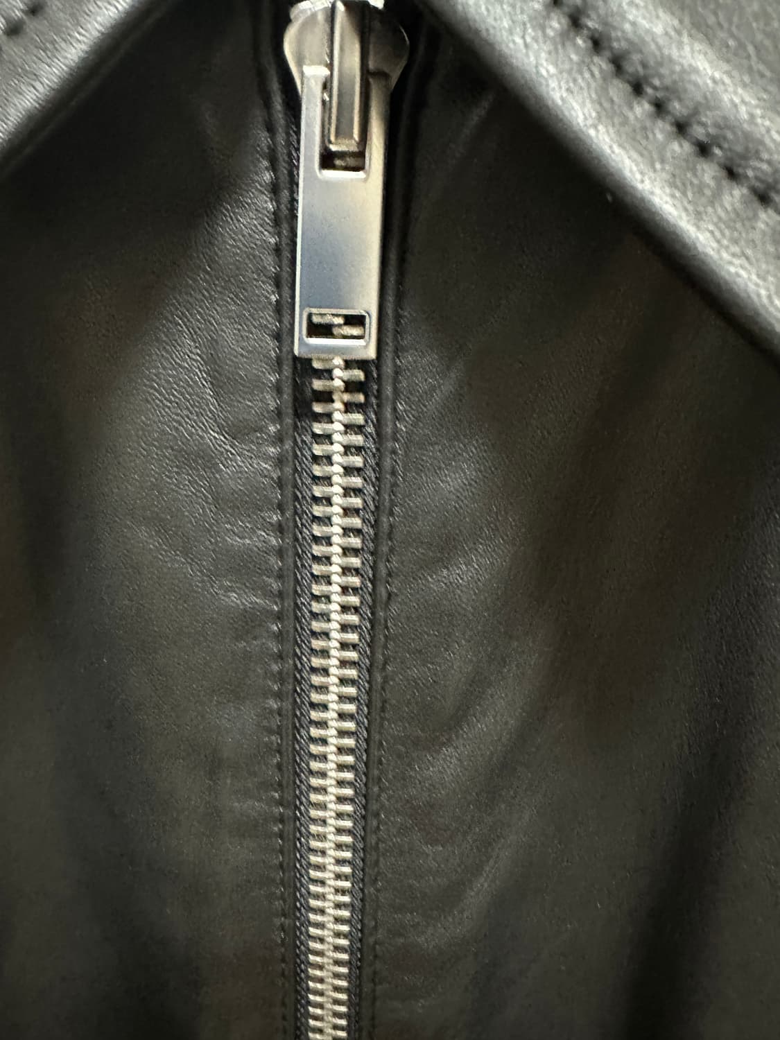 스튜디오니콜슨 피스톤 레더 A2 자켓 블랙 L사이즈 판매합니다 상품이미지4