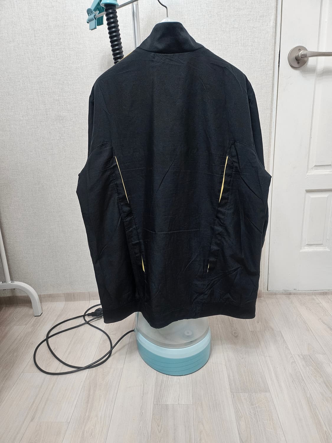 (105)XL ☆초대장급☆ 아디다스 리버풀 [검노] 트랙탑 바람막이 상품이미지7