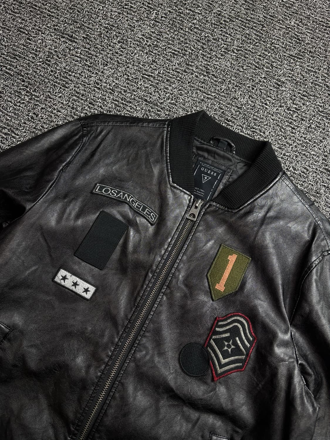 게스 올드스쿨 용자수 비건레더 봄버 자켓 2217 상품이미지3