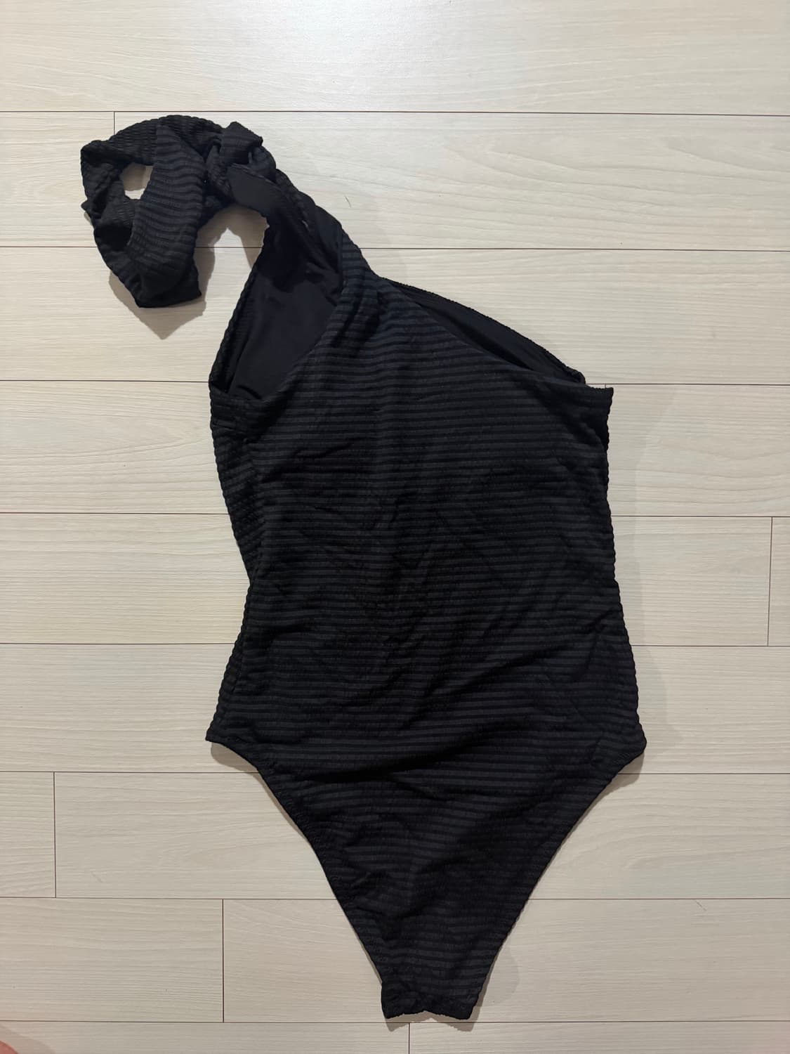 H&M 원숄더 수영복 상품이미지1
