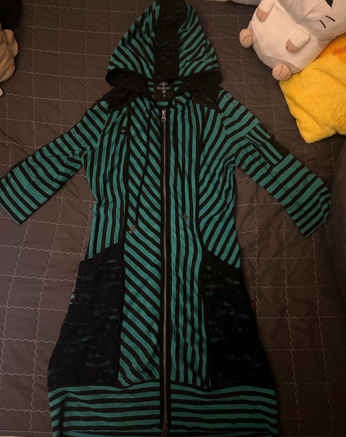 Ozzcroce 오즈온 스트라이프 후드집업 원피스 상품이미지1