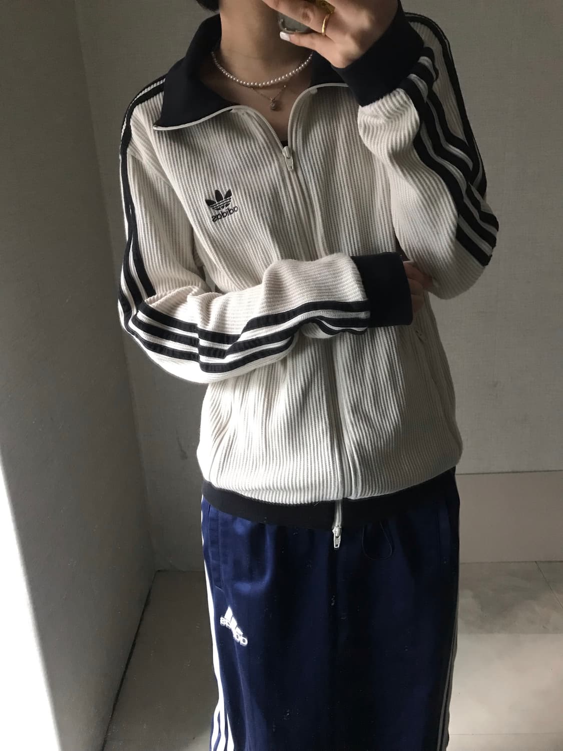 아디다스 아이보리 와플 트랙탑 상품이미지5