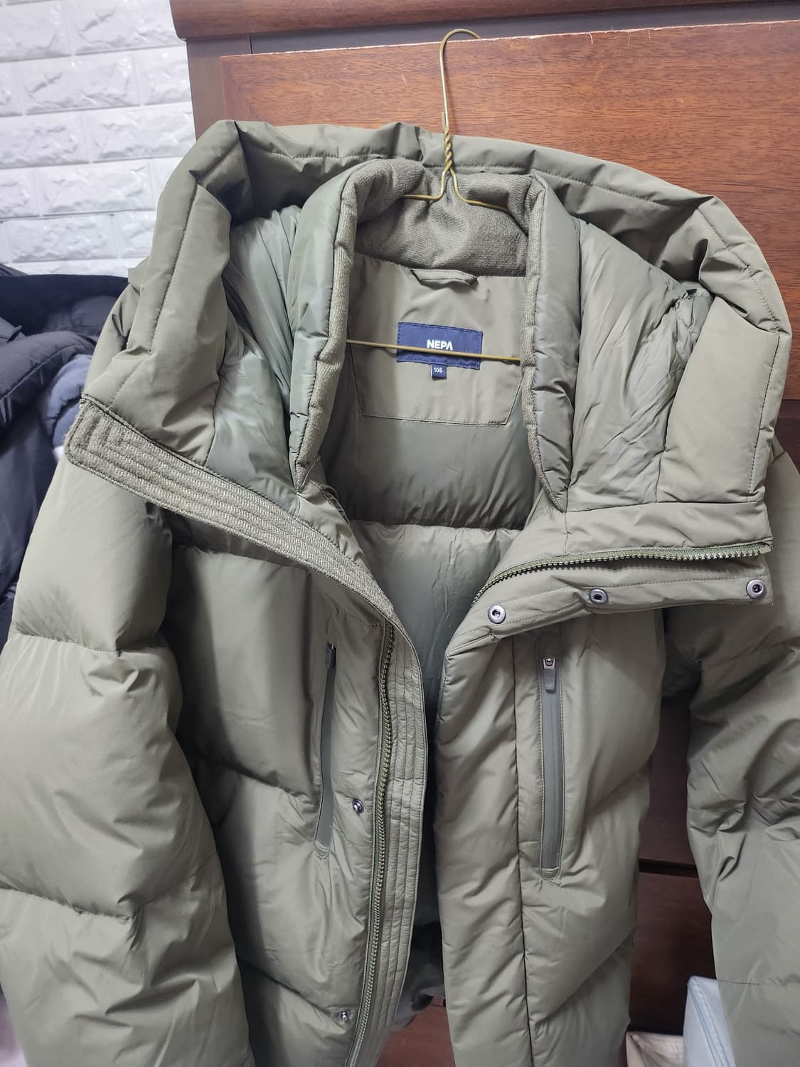 네파 에센셜 헤비 다운 105사이즈 상품이미지4