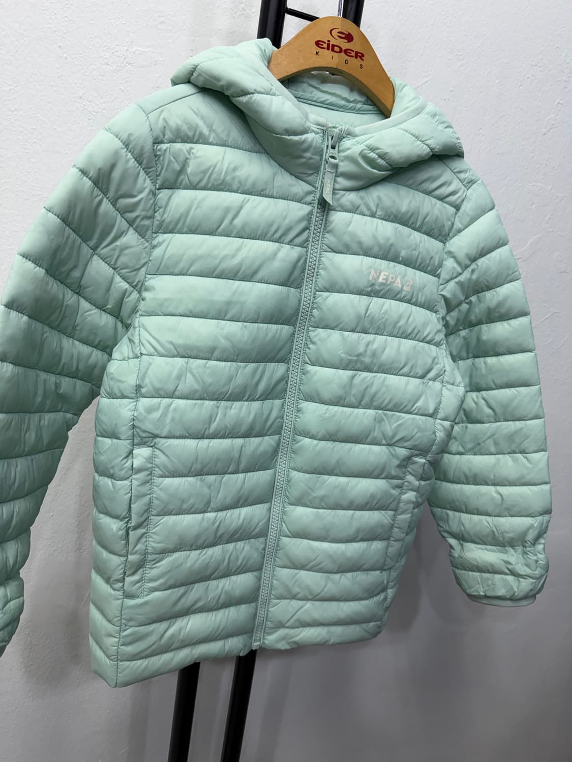 정품) 네파 키즈 경량 패딩 민트색 130 상품이미지2