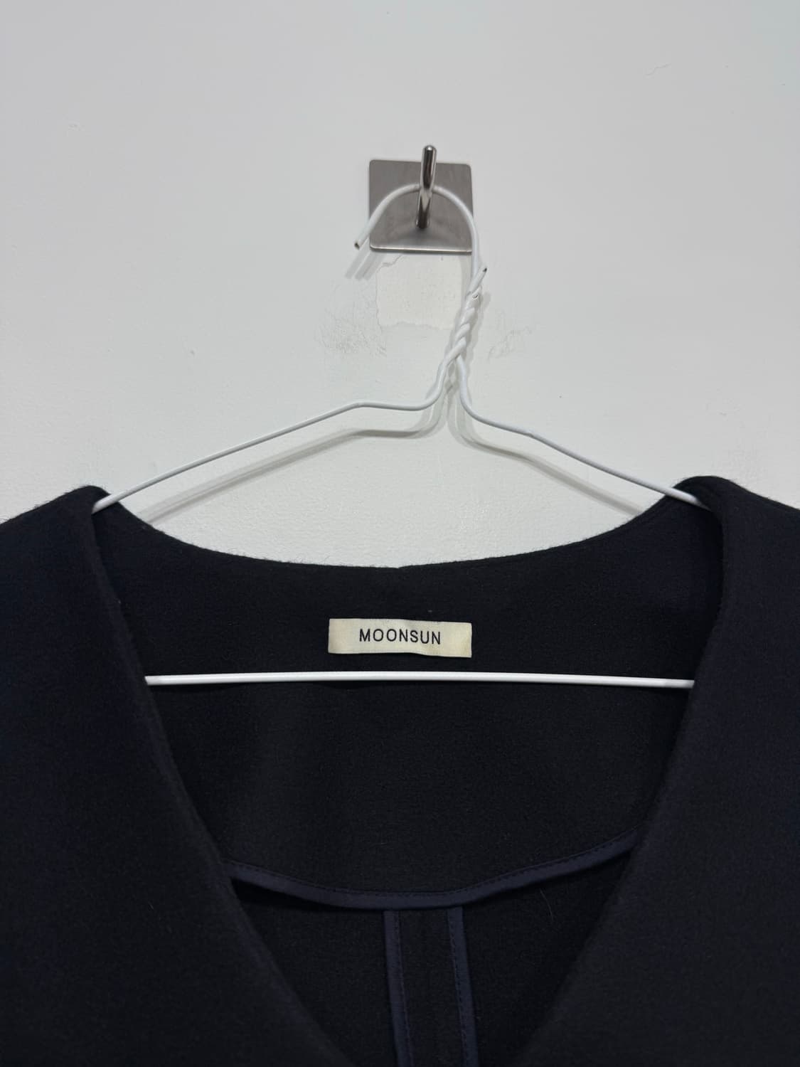 문선 MOONSUN 울 브이넥 블라우스 free 상품이미지2