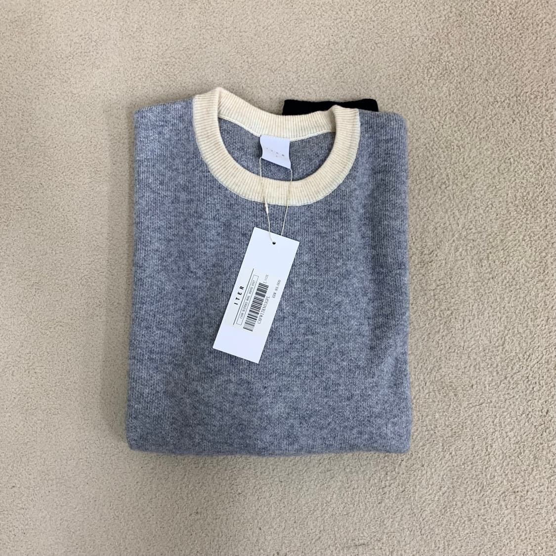 잇터 캐시 블렌디드 울 라운드 니트(L/그레이) 울니트 스웨터 상품이미지8