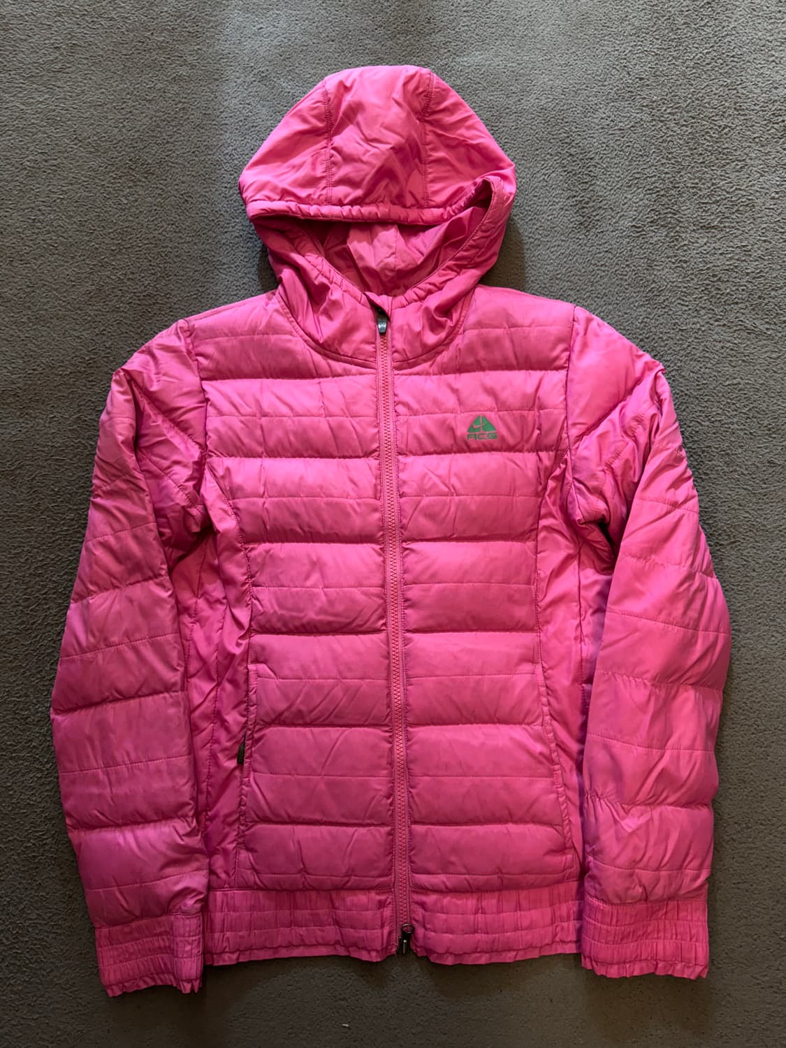 나이키 ACG 올드스쿨 경량패딩 처분  상품이미지1